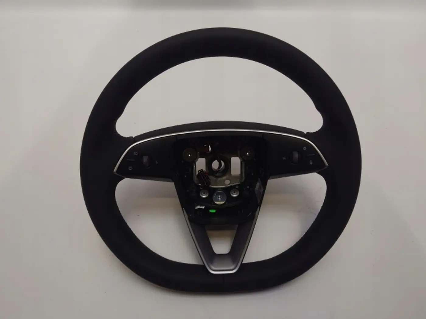 Руль к Tesla Model Y 2020
