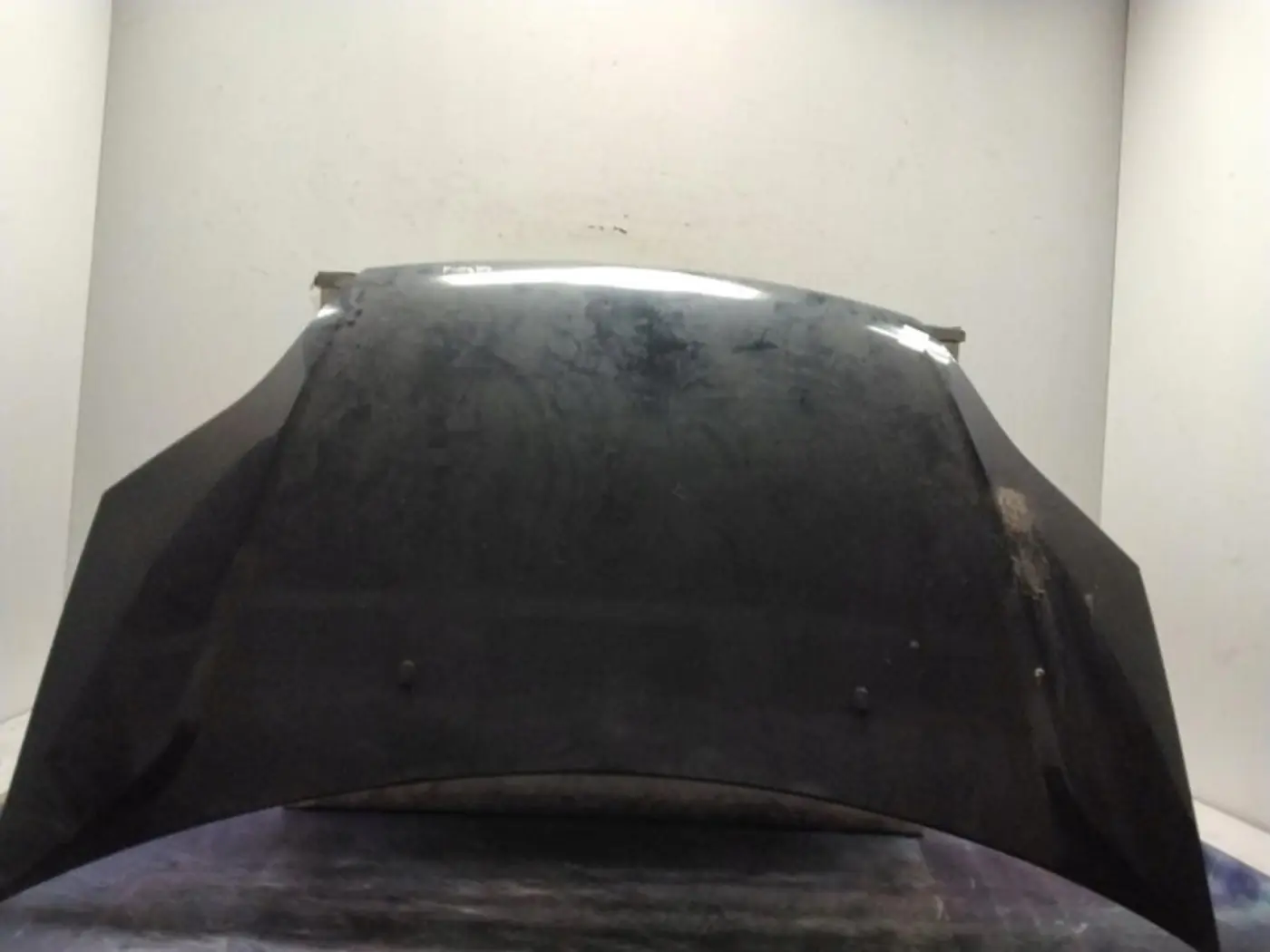 Капот к Ford Fiesta 2001