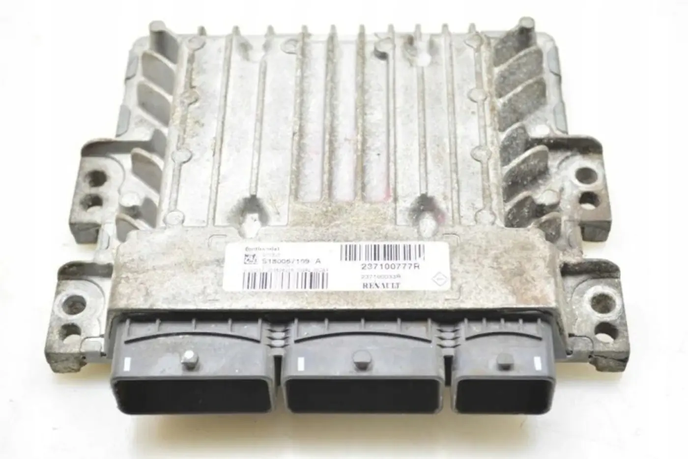 Блок управления двигателем к Renault Fluence 2009