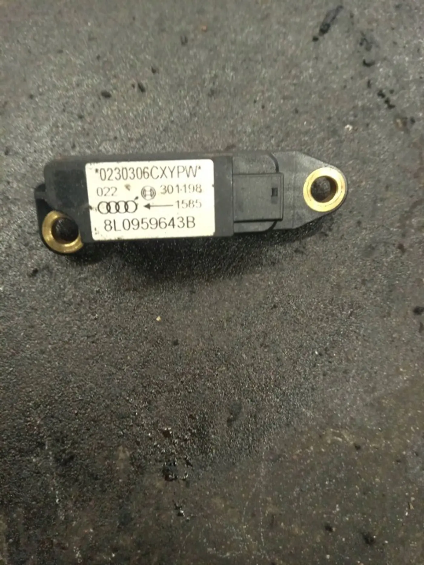 Датчик удара к Audi S3 1999