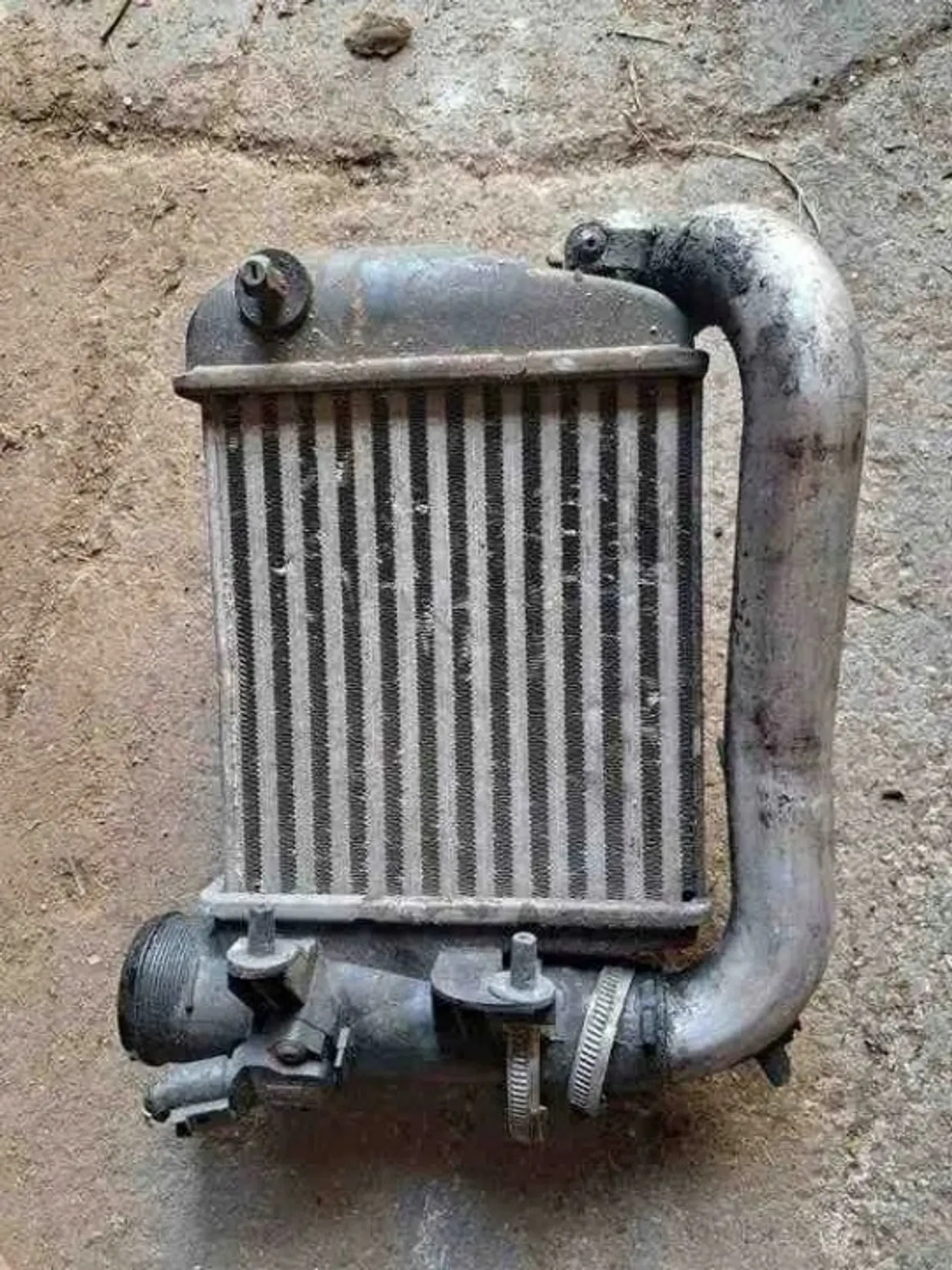 Интеркулер к Audi A4 2004