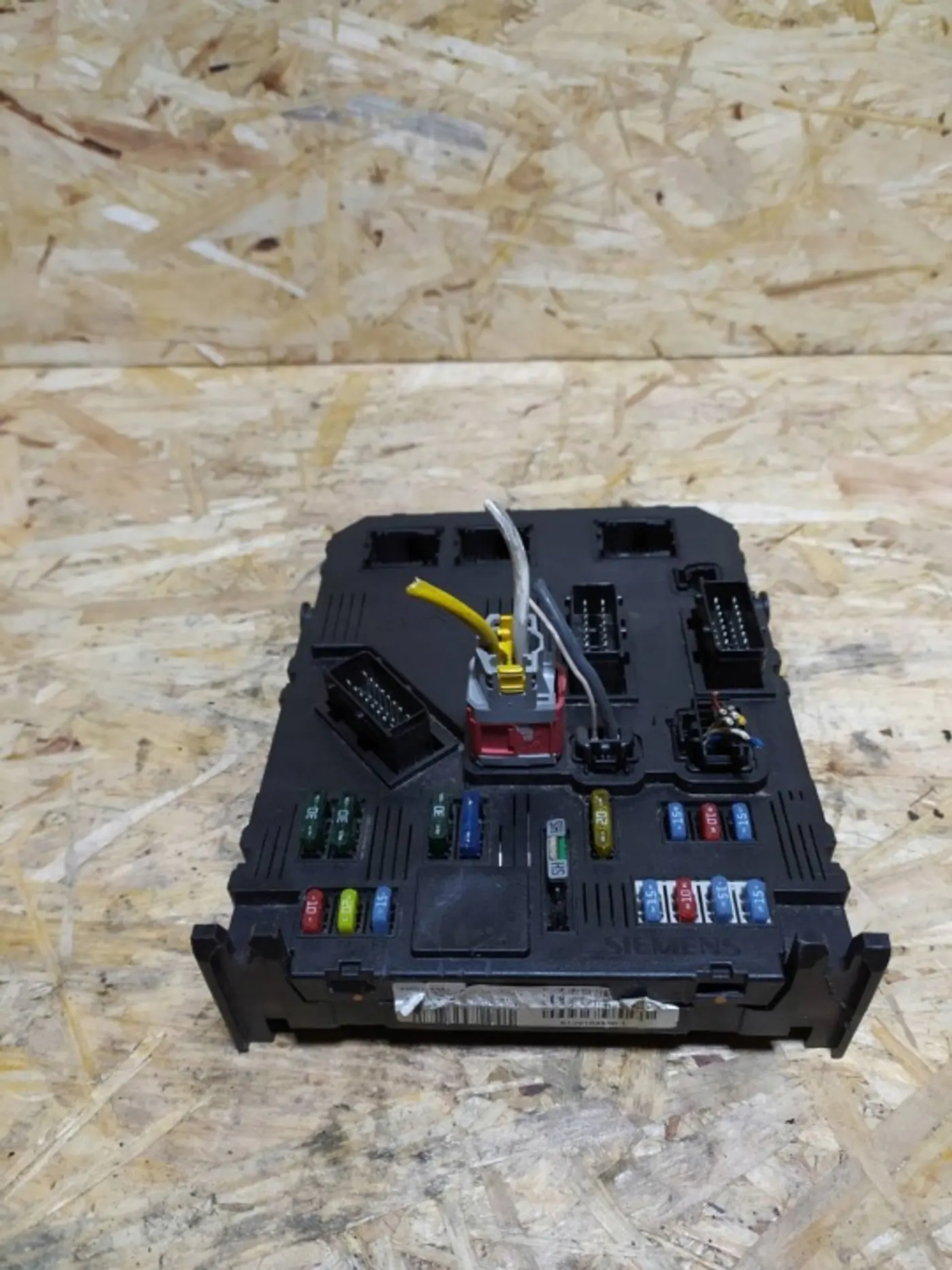 Блок предохранителей к MG 3 2013