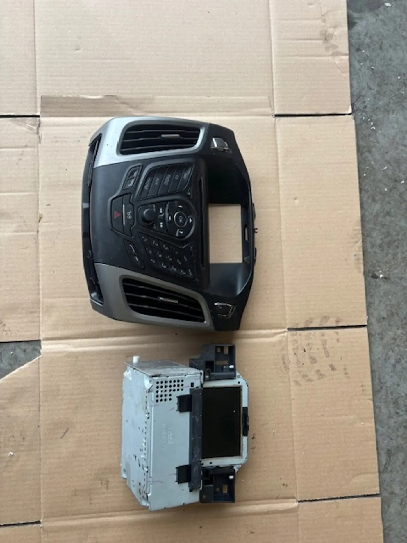 Блок навигации к Ford Focus 2011