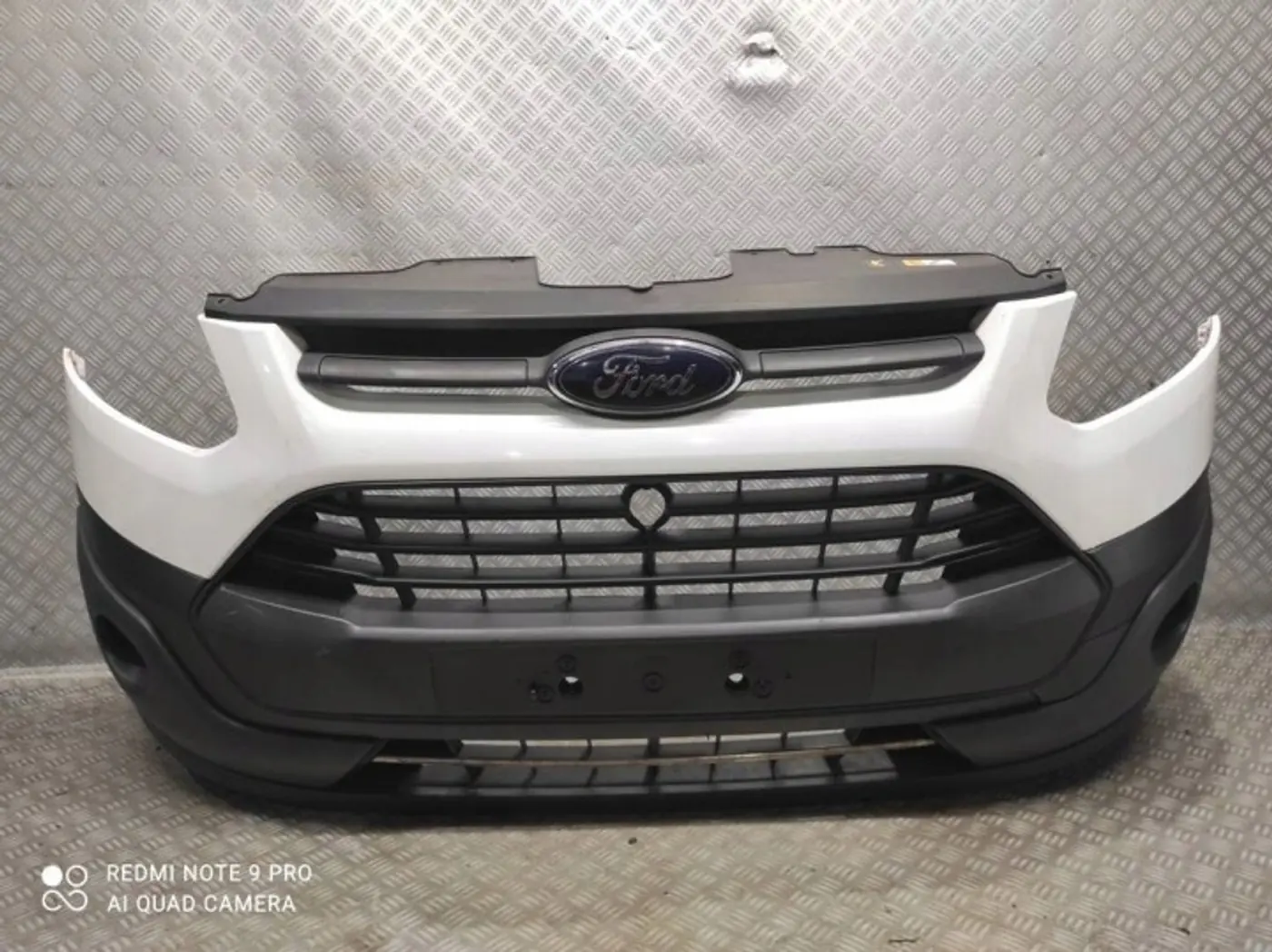 Решетка радиатора к Ford Transit Custom 2012