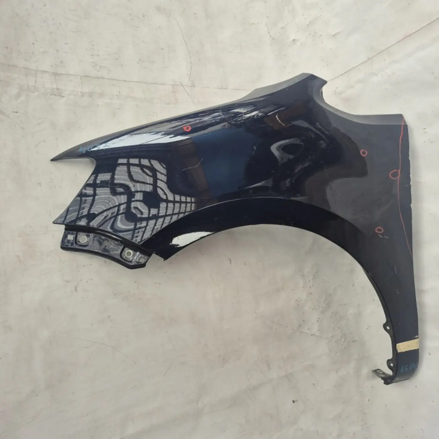 Крыло переднее левое к SEAT Alhambra 2010