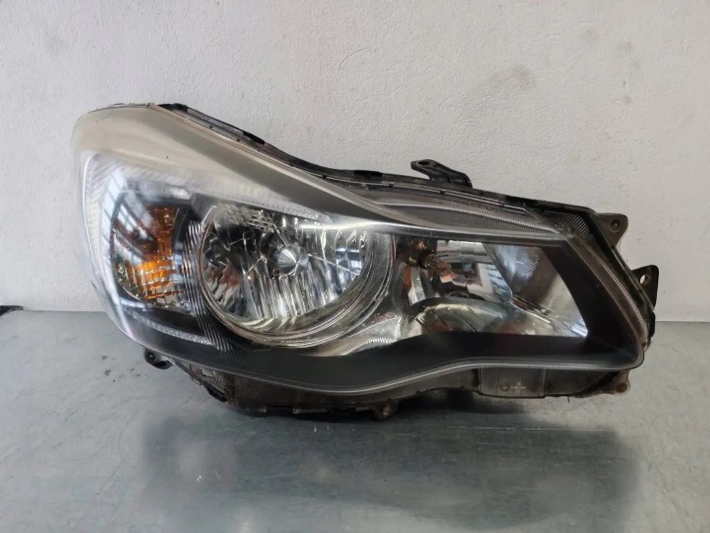Фара правая к Subaru XV 2011