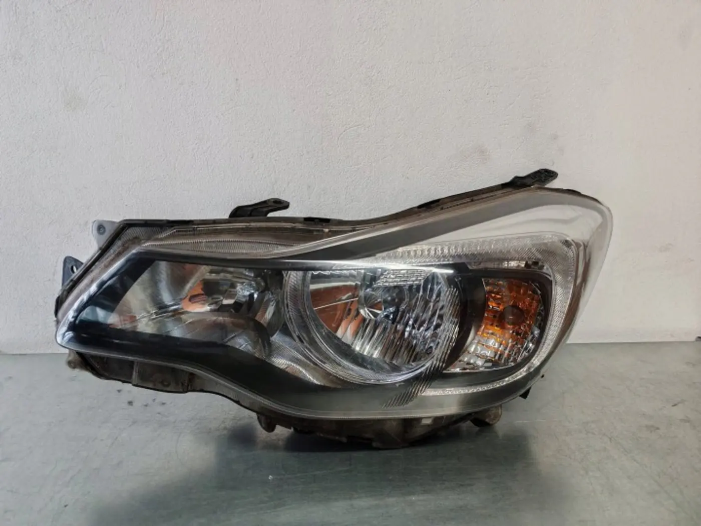Фара левая к Subaru XV 2011