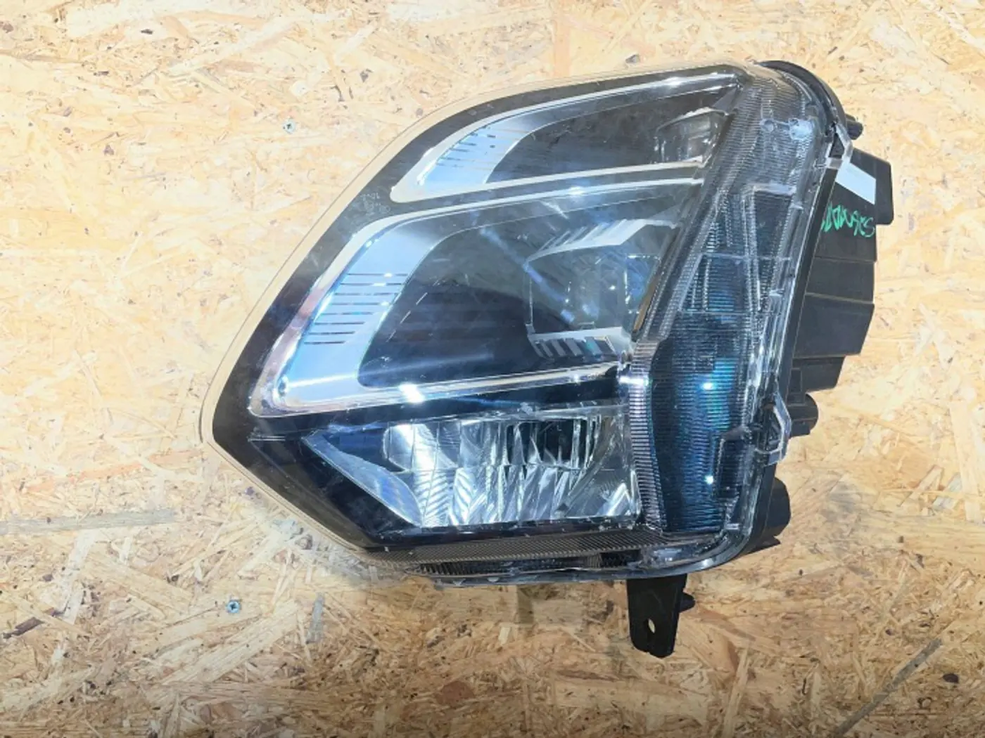 Фара левая к OMODA C5 2022