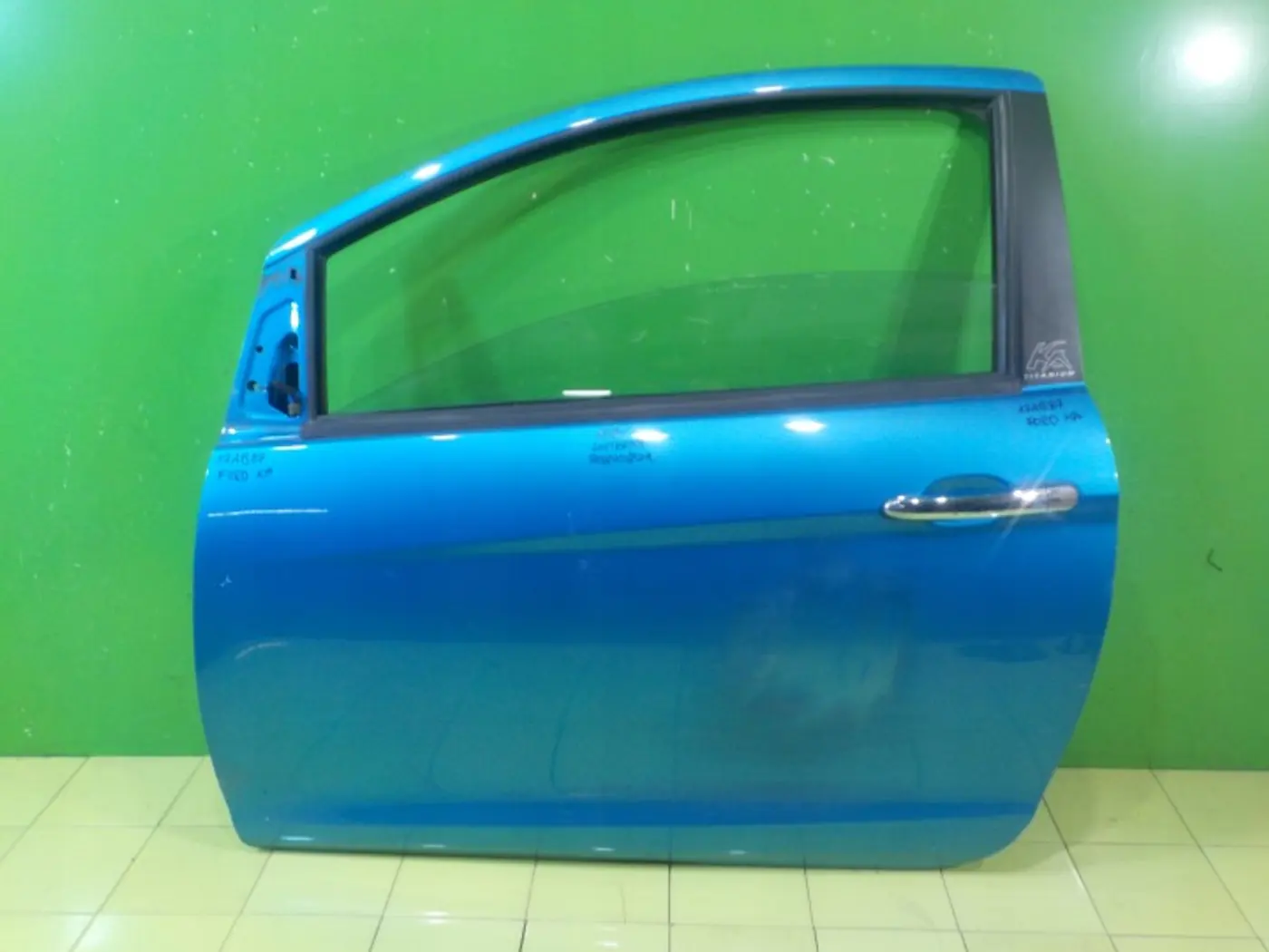 Дверь передняя левая к Ford KA 2008