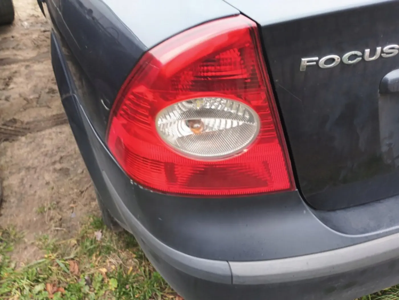 Фара левая к Ford Focus 2005
