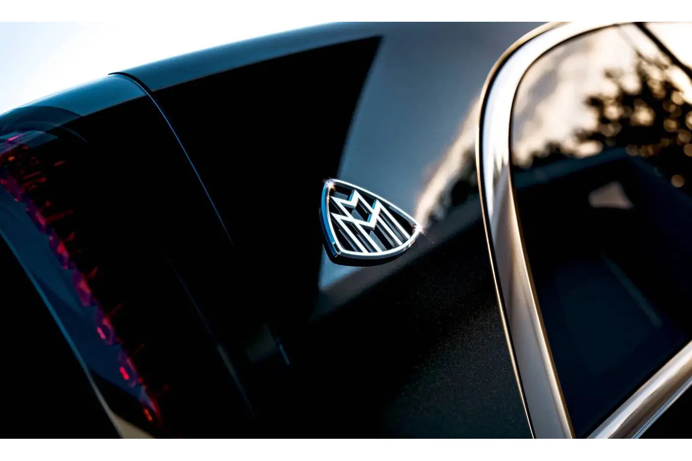 Новая эра Maybach: бренд представил свой первый минивэн