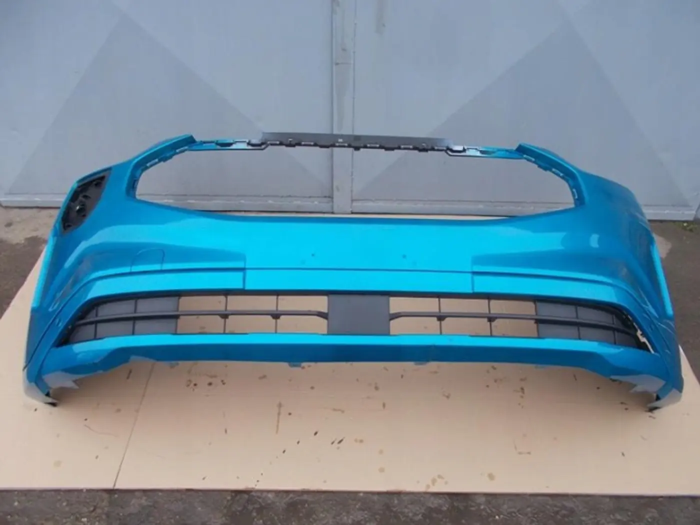 Бампер передний к Ford Transit Custom 2012
