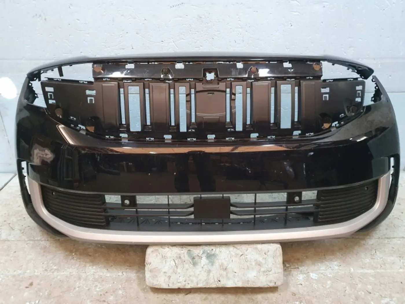 Бампер передний к Ford Explorer 2015
