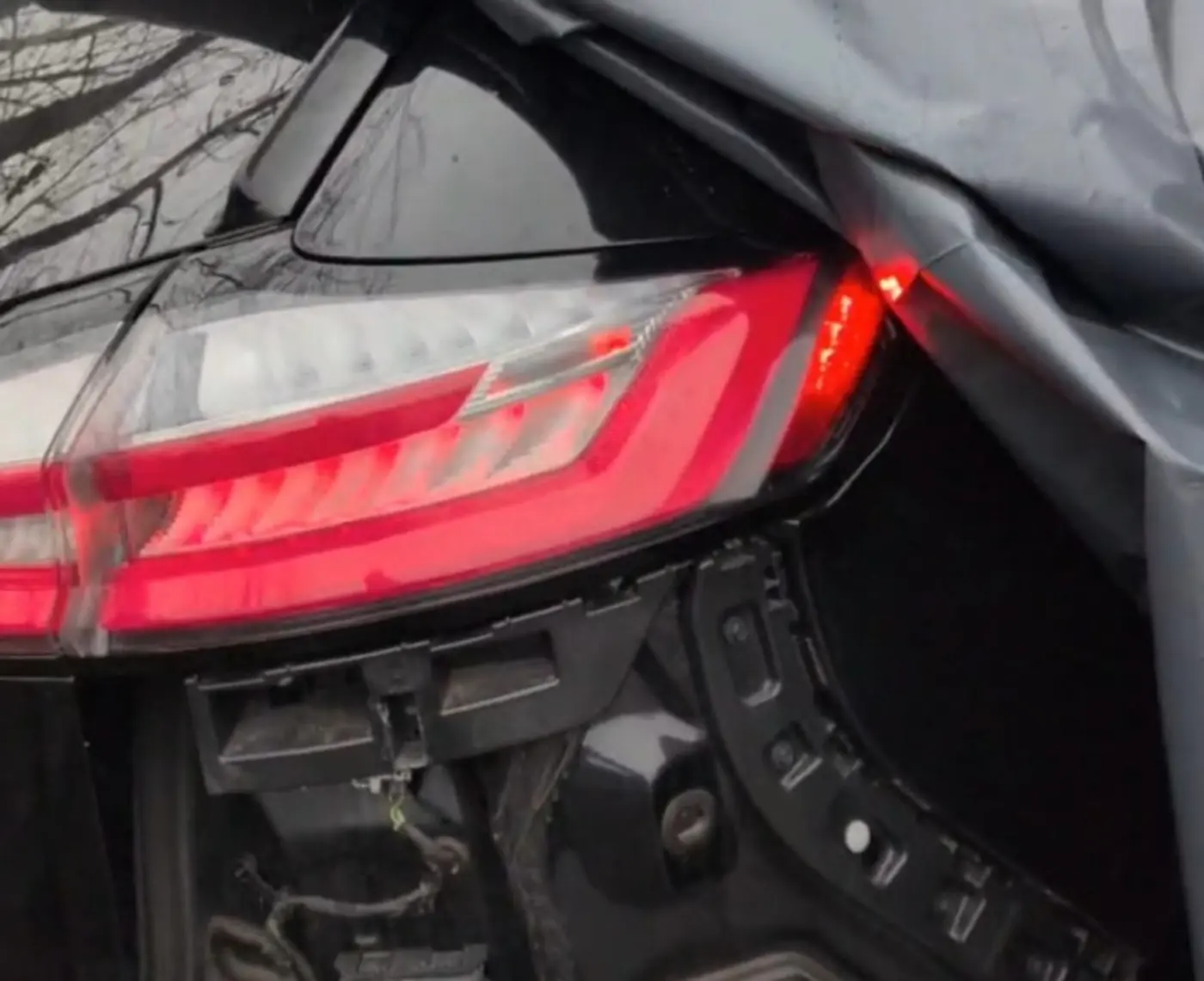 Фонарь задний правый к Ford Edge 2019