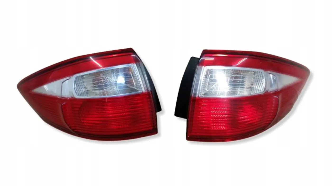 Фонарь задний левый к Ford C-MAX 2010