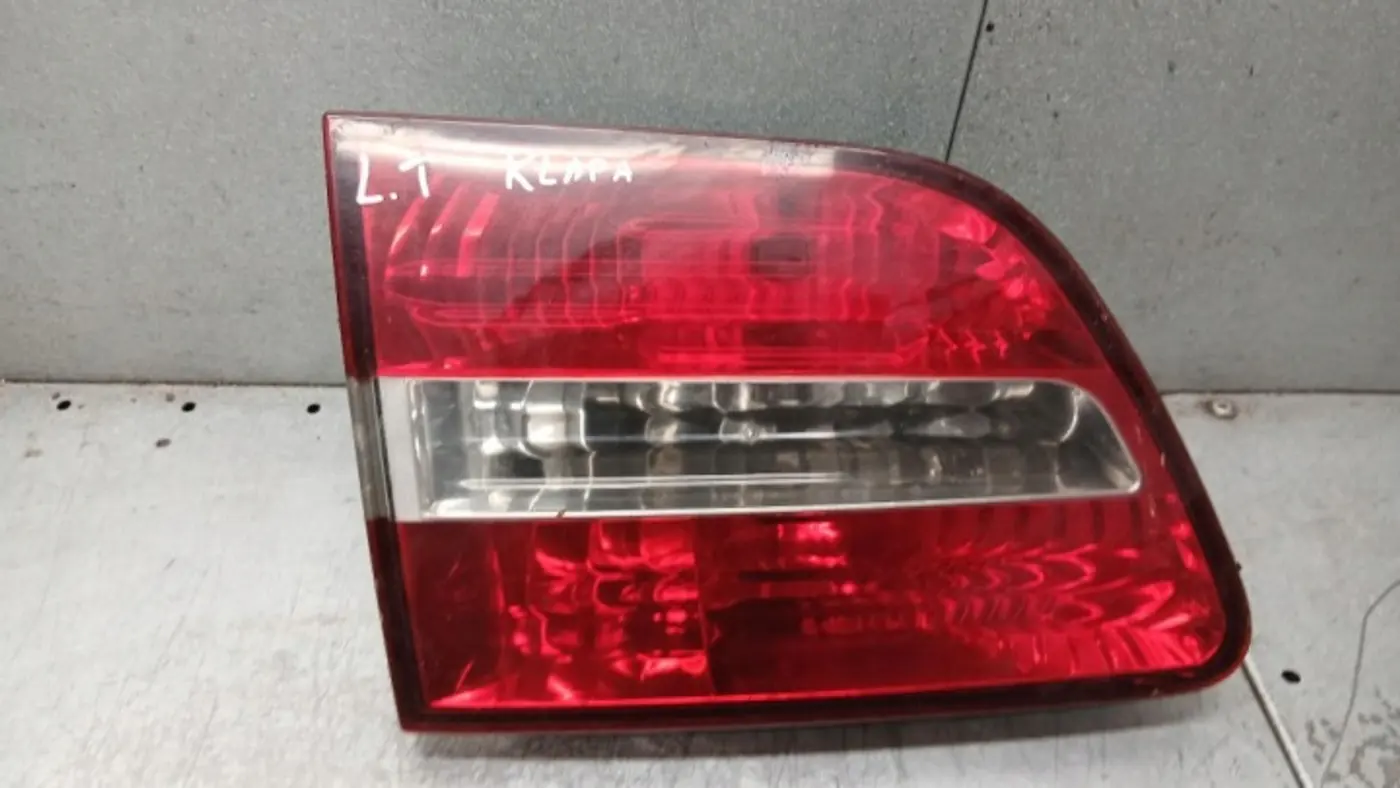 Фонарь задний левый к Fiat Stilo 2001