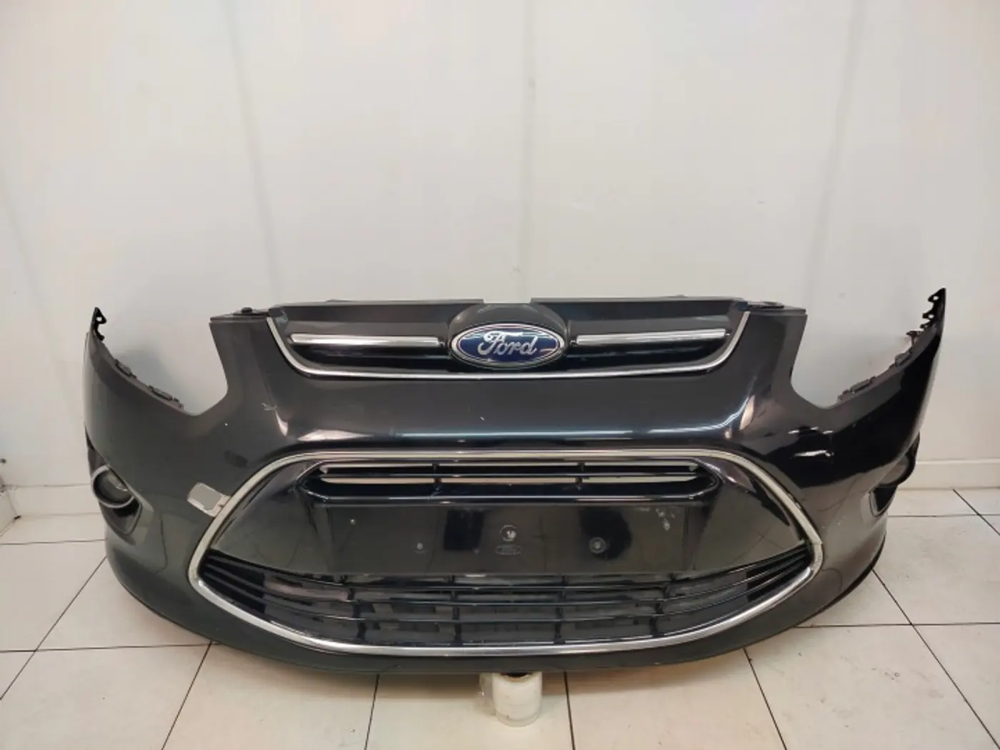 Бампер передний к Ford C-MAX 2010