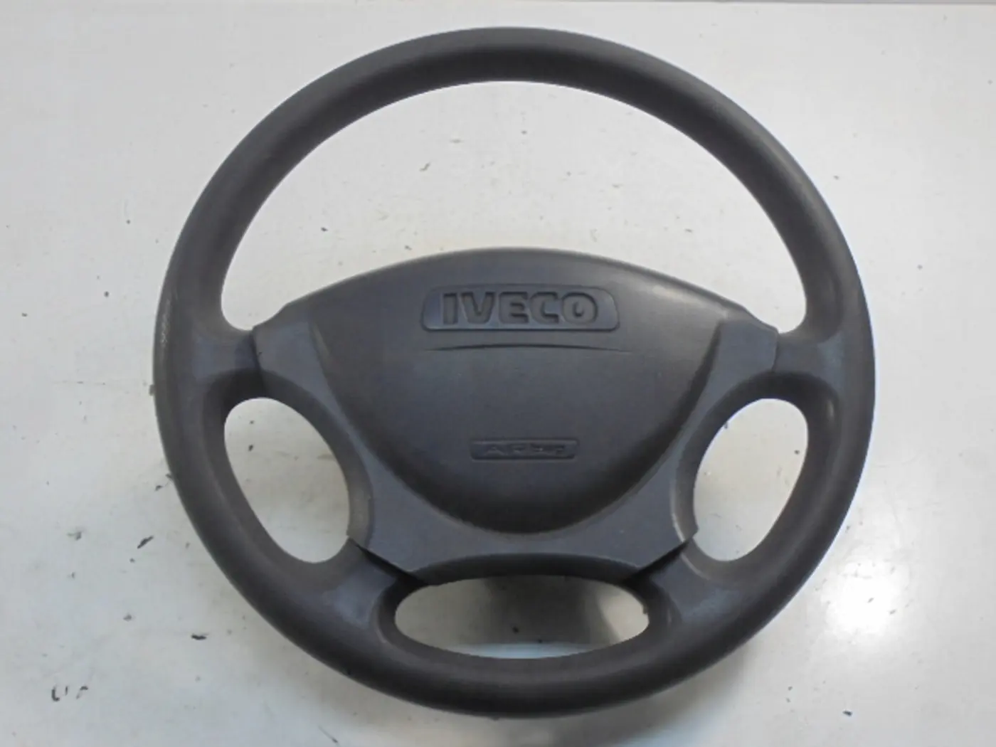 Руль к Iveco  2006