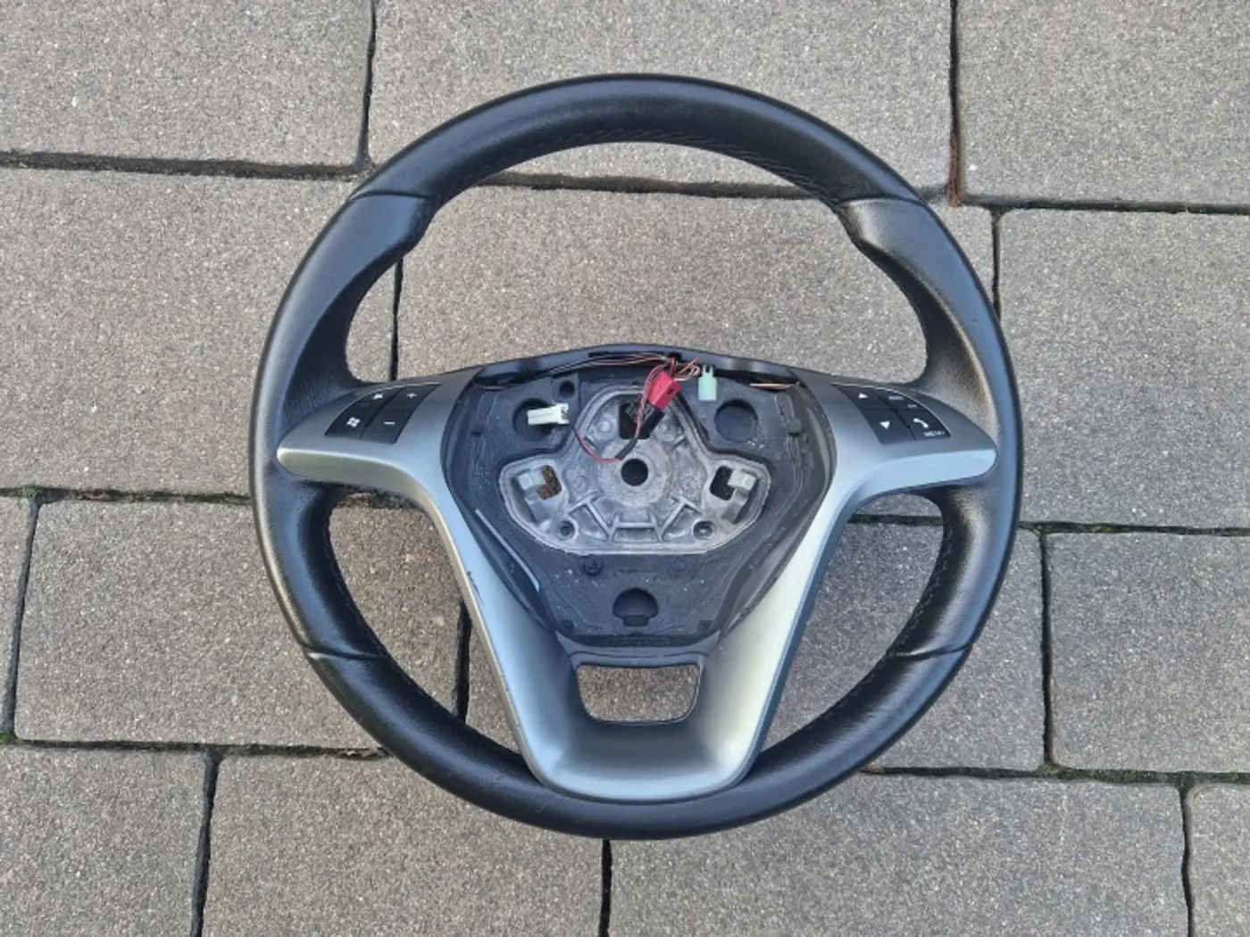 Руль к Lancia Ypsilon 2011