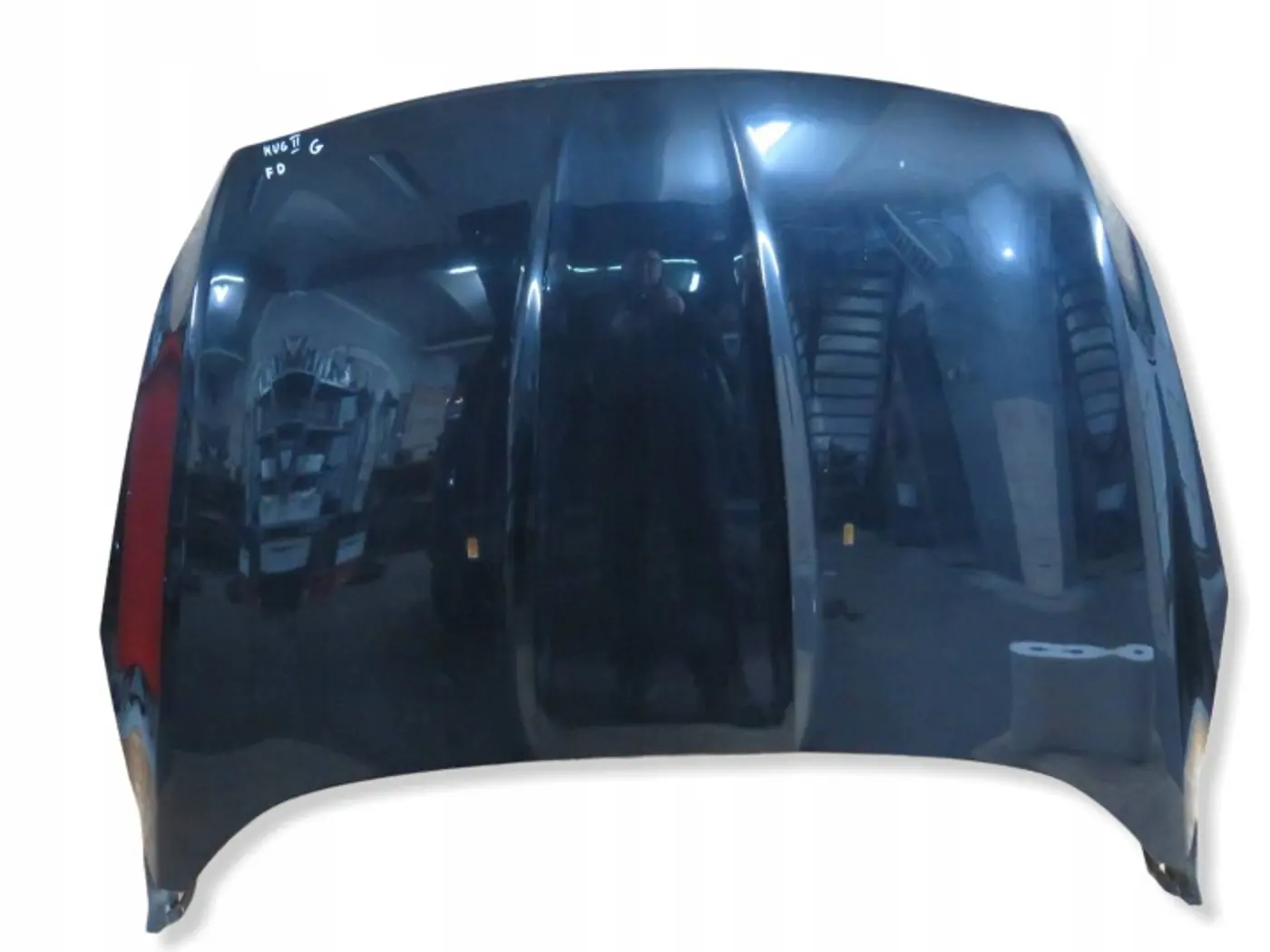 Капот к Ford Kuga 2013