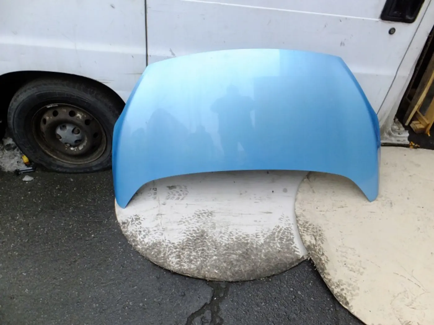 Капот к Ford KA 2008