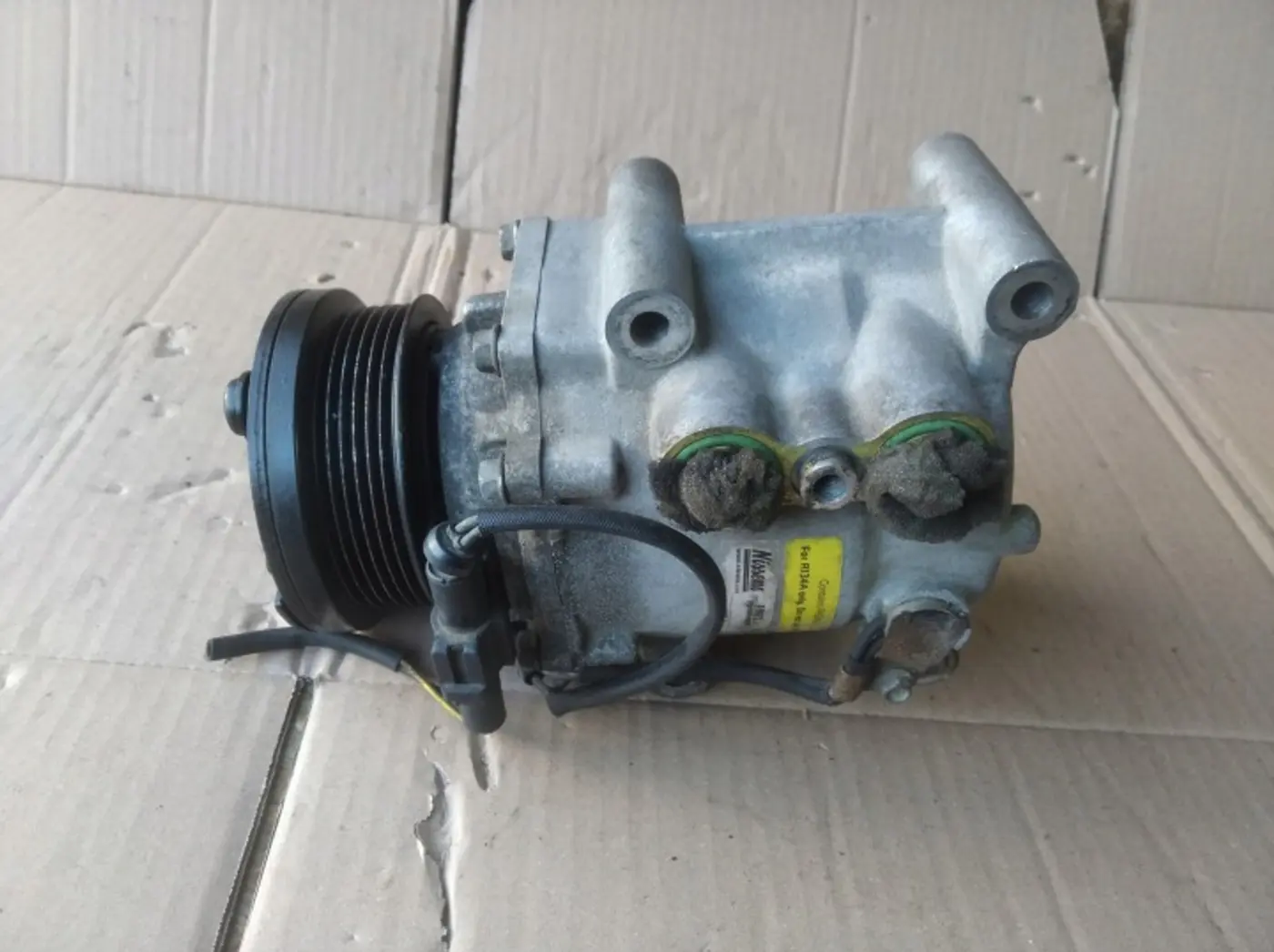 Компрессор кондиционера к Ford Fiesta 2001