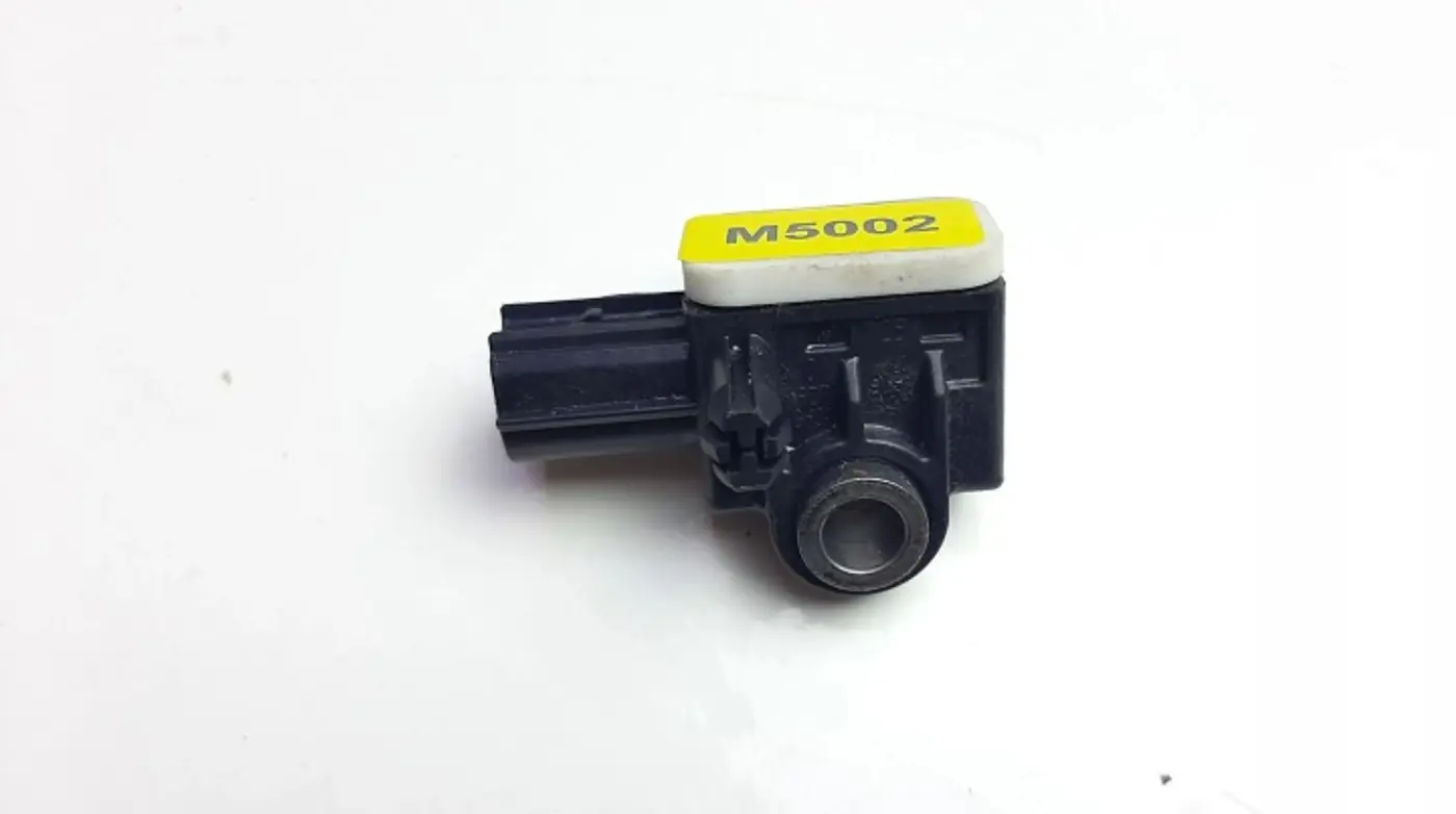 Датчик удара к Ford Focus 1998