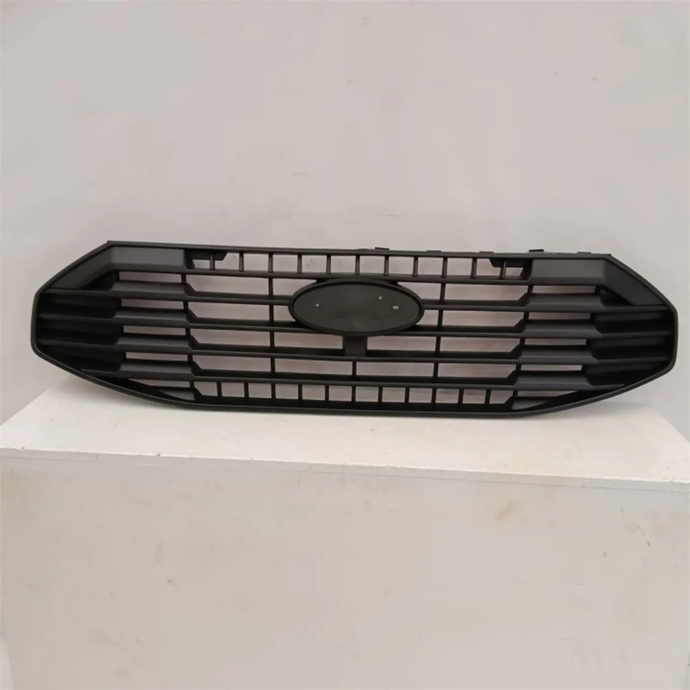 Решетка радиатора к Ford Transit Custom 2012