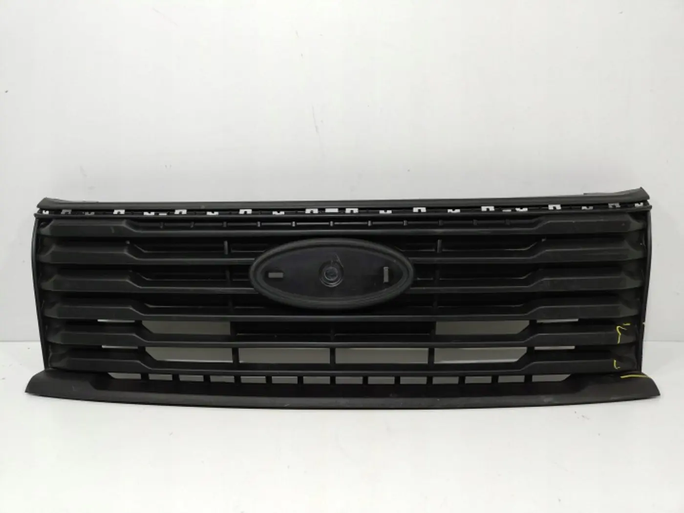Решетка радиатора к Ford Transit 2014