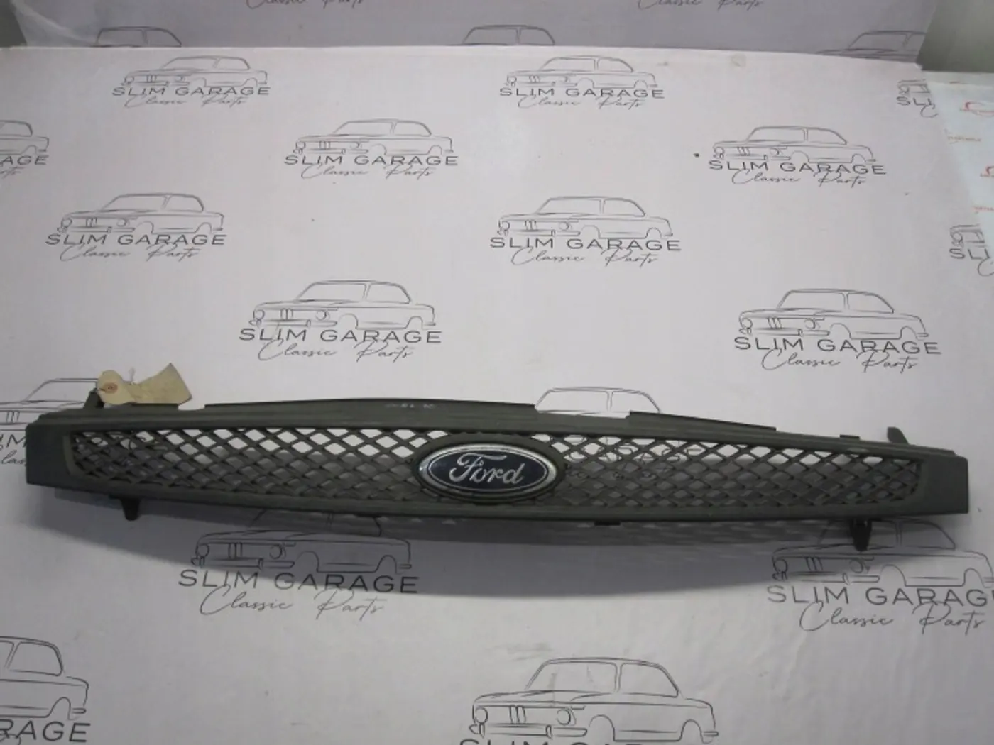 Решетка радиатора к Ford Fiesta 2008