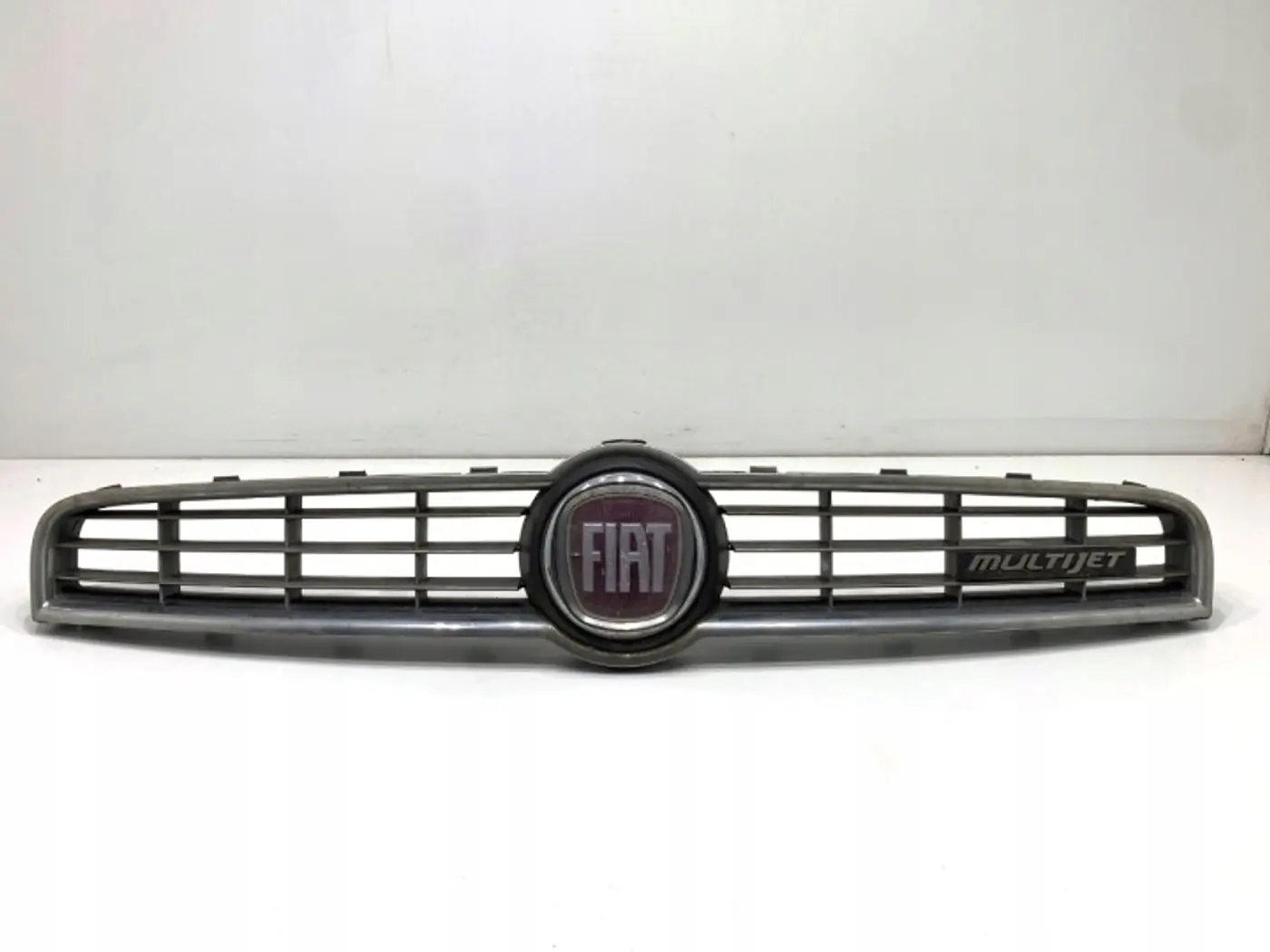 Решетка радиатора к Fiat Bravo 2007