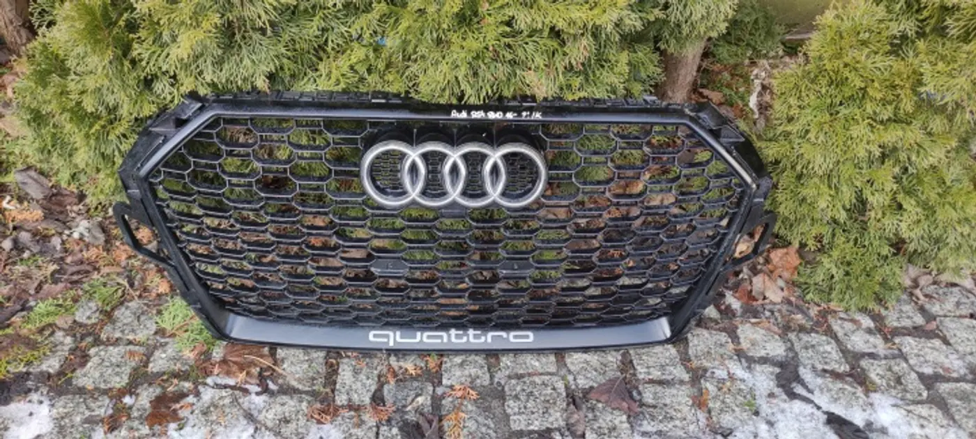 Решетка радиатора к Audi RS 5 2010