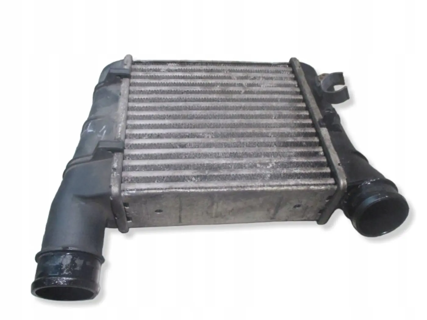 Интеркулер к Audi A4 2000