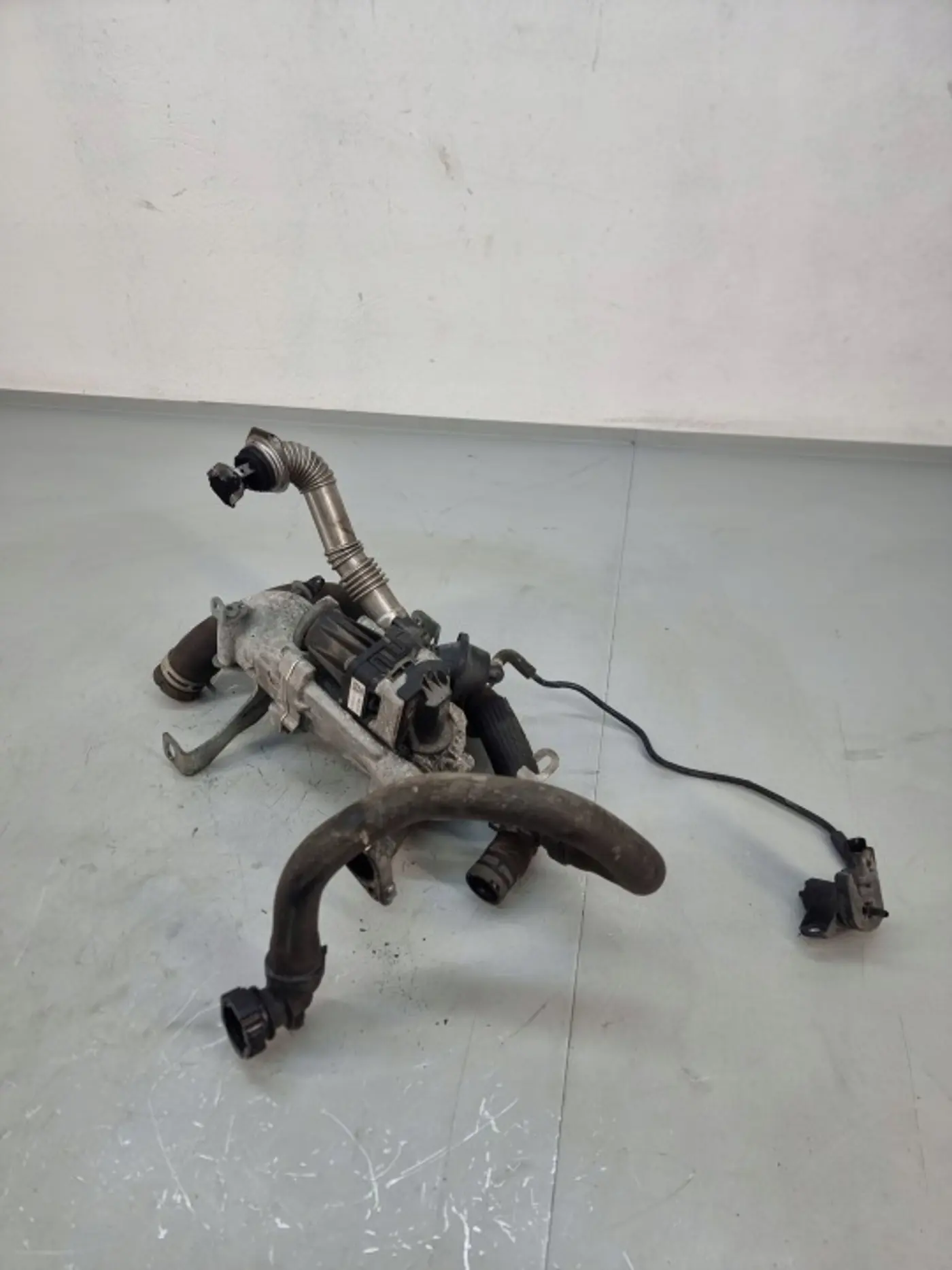 Клапан EGR к DS 4 2015