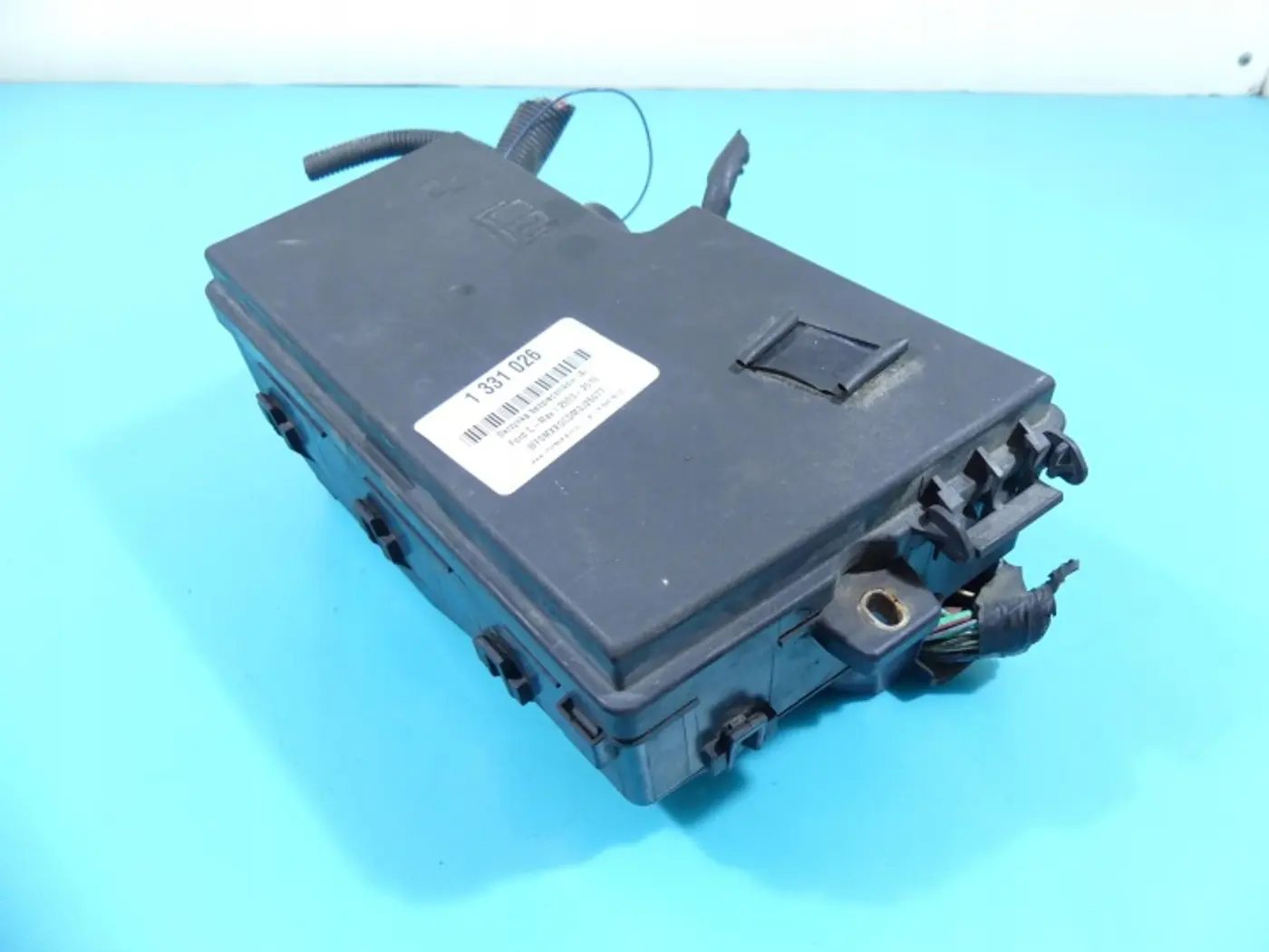 Блок предохранителей к Ford C-MAX 2003