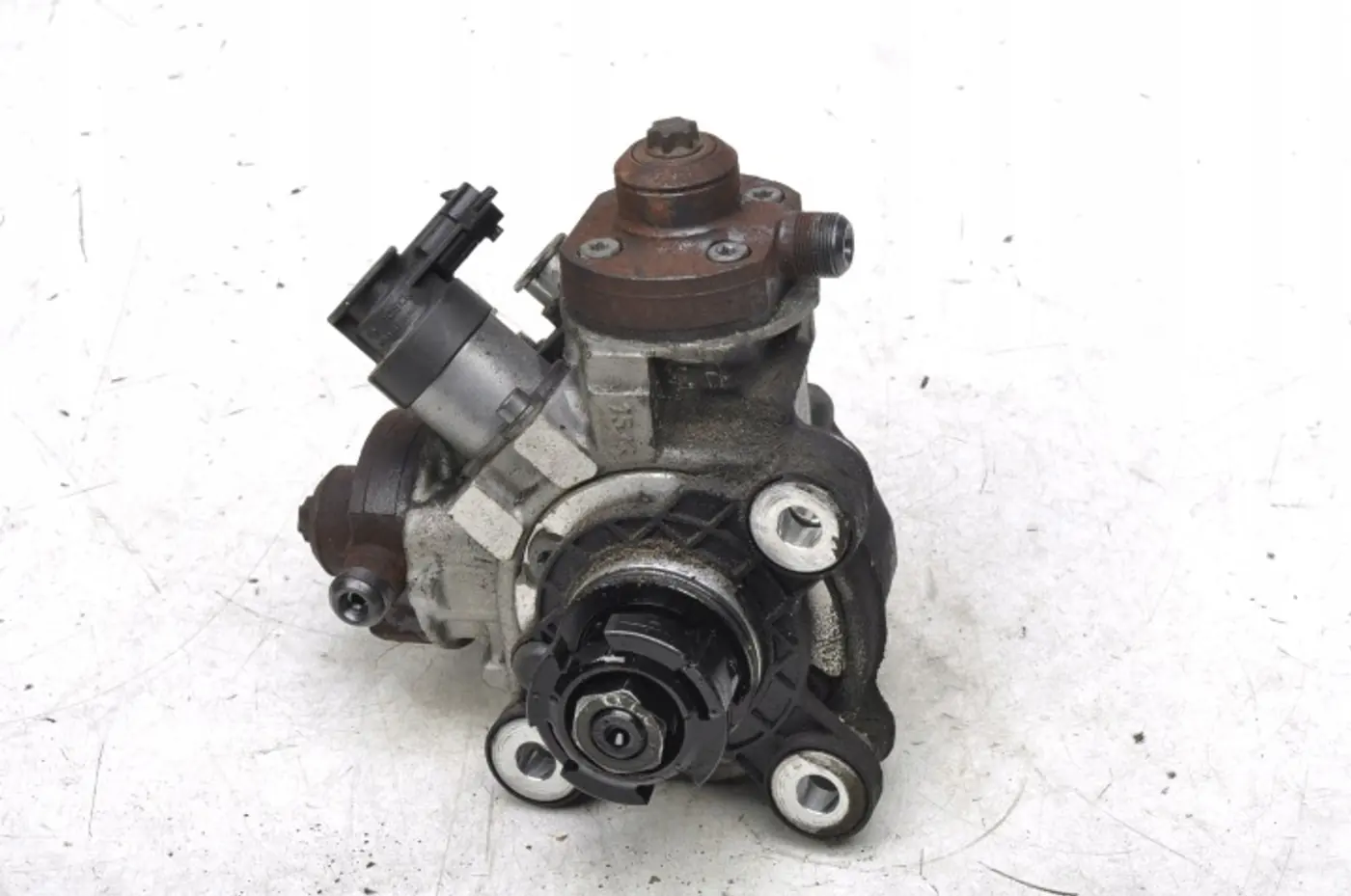 ТНВД к Volvo C30 2006