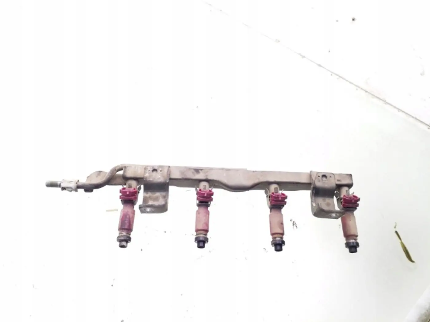 Форсунка к Mazda 5 2005