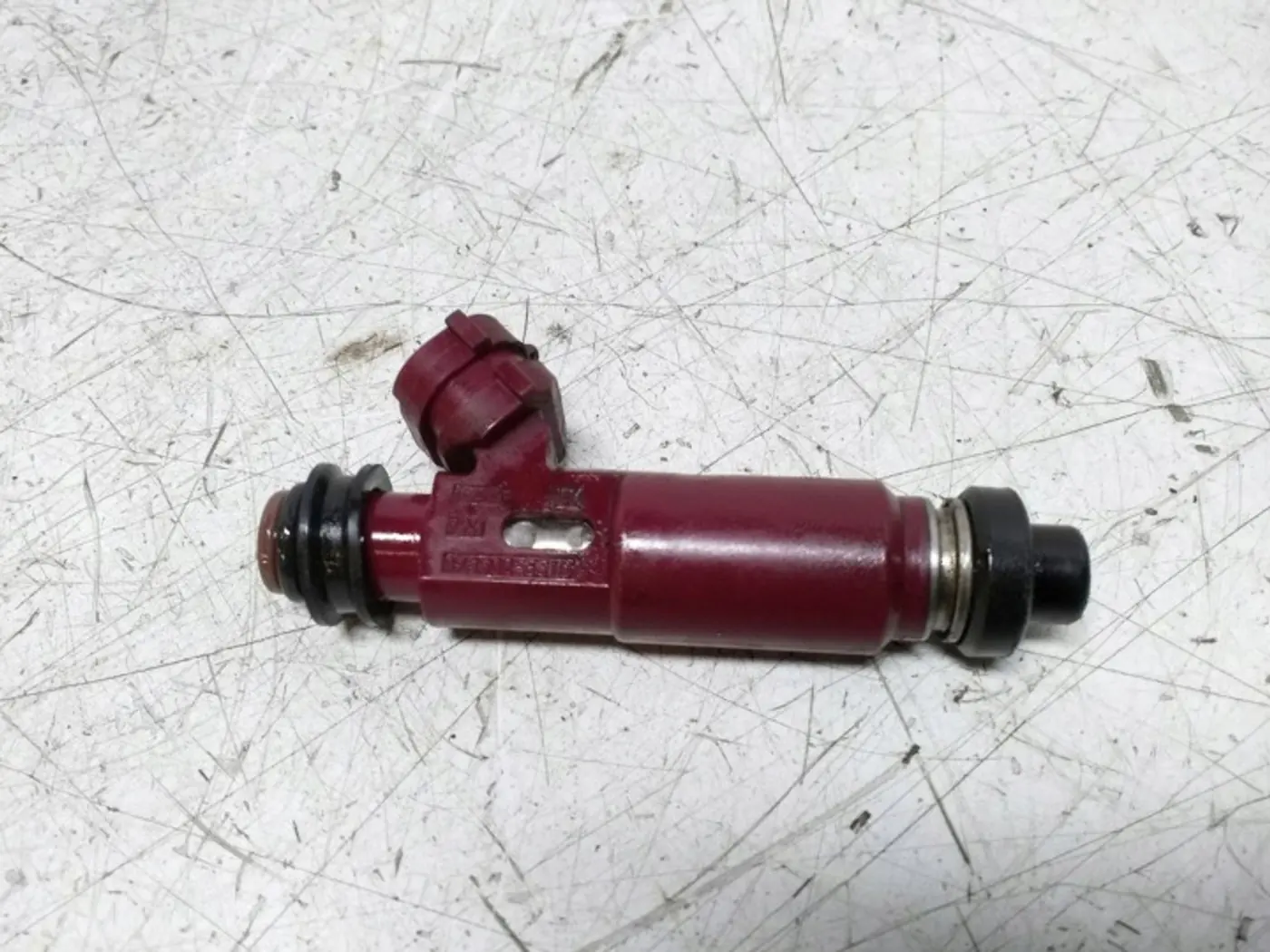 Форсунка к Mazda 5 2005