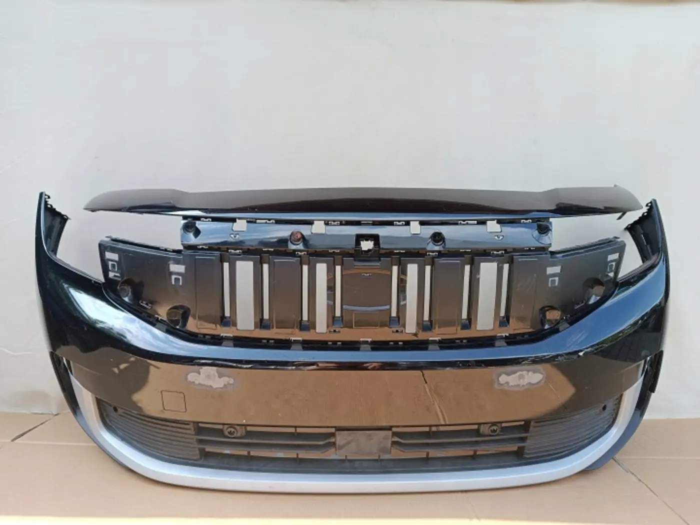 Бампер передний к Ford Explorer 2015