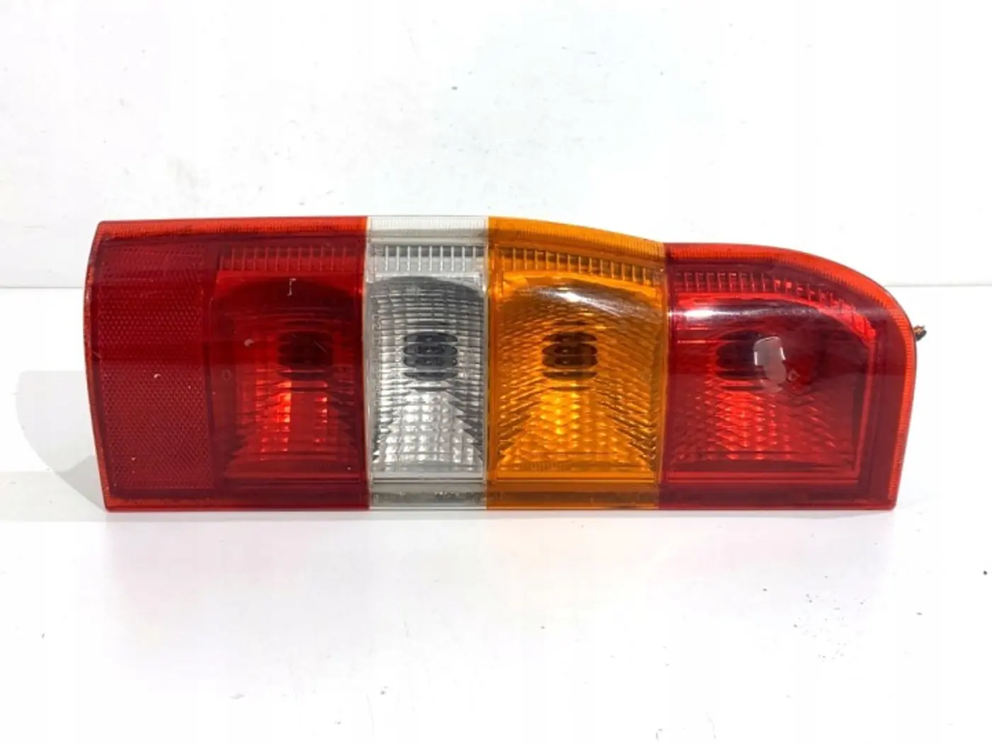 Фонарь задний левый к Ford Transit 2013