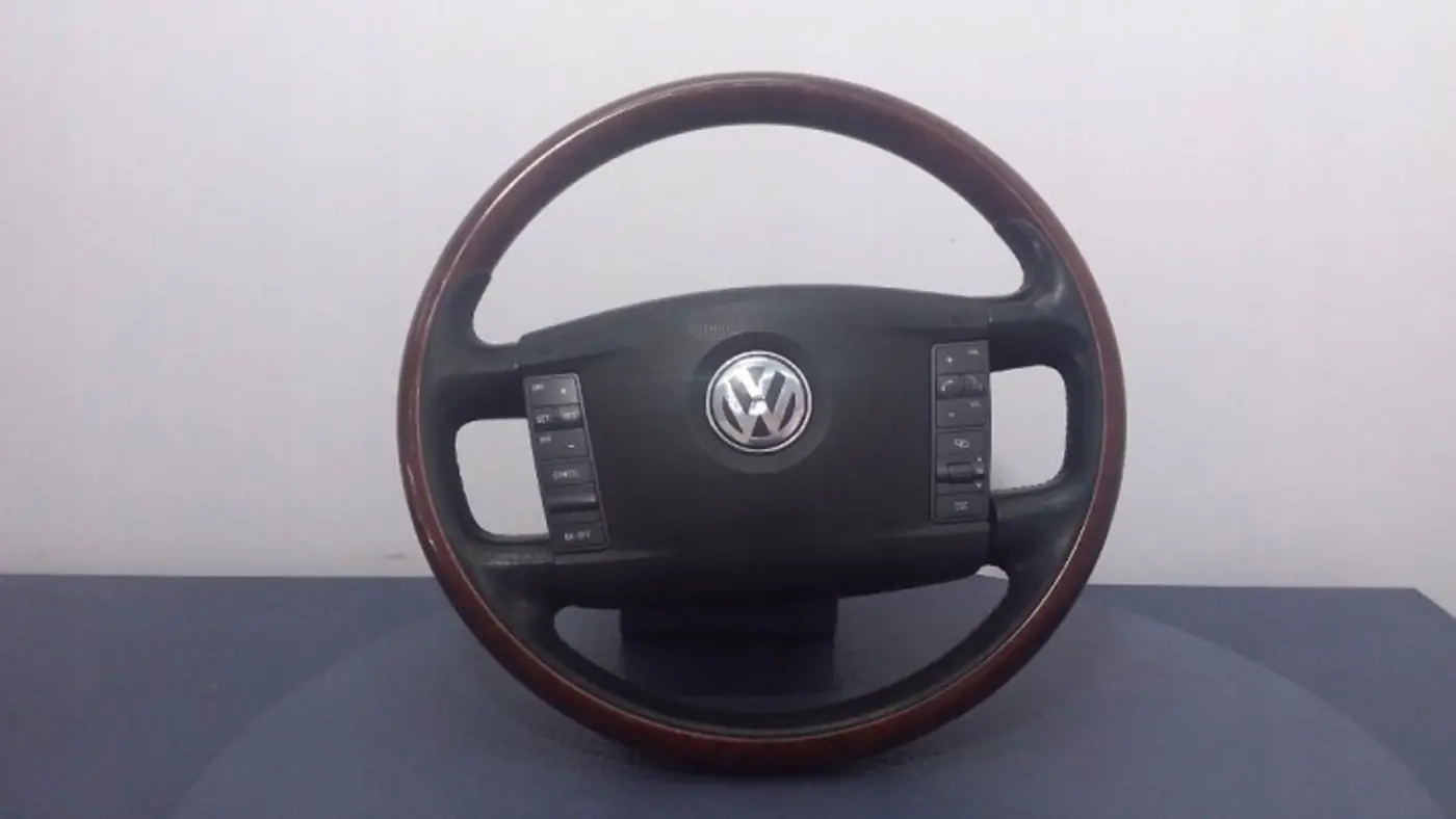 Руль к Volkswagen Phaeton 2010