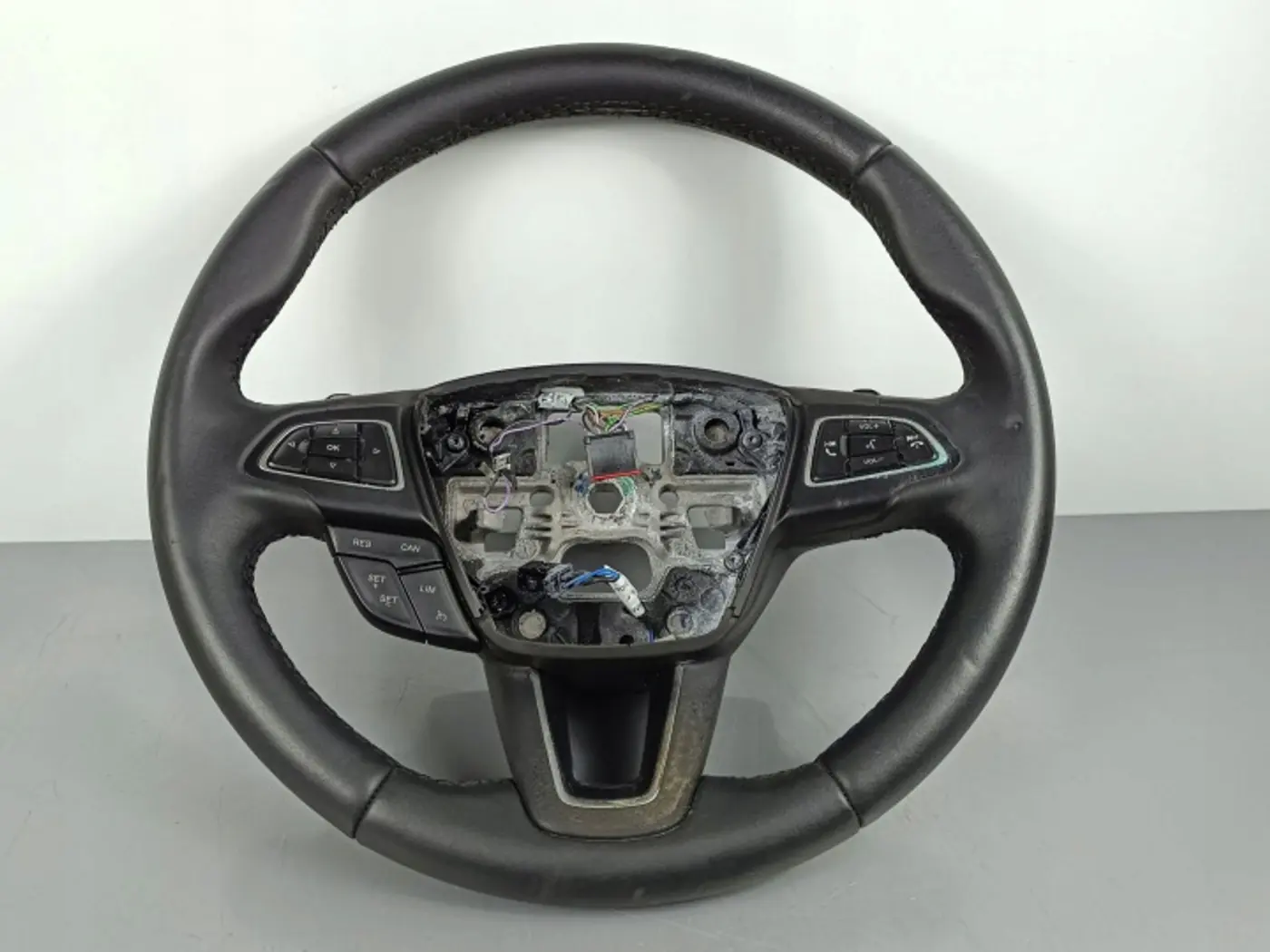 Руль к Ford Kuga 2013