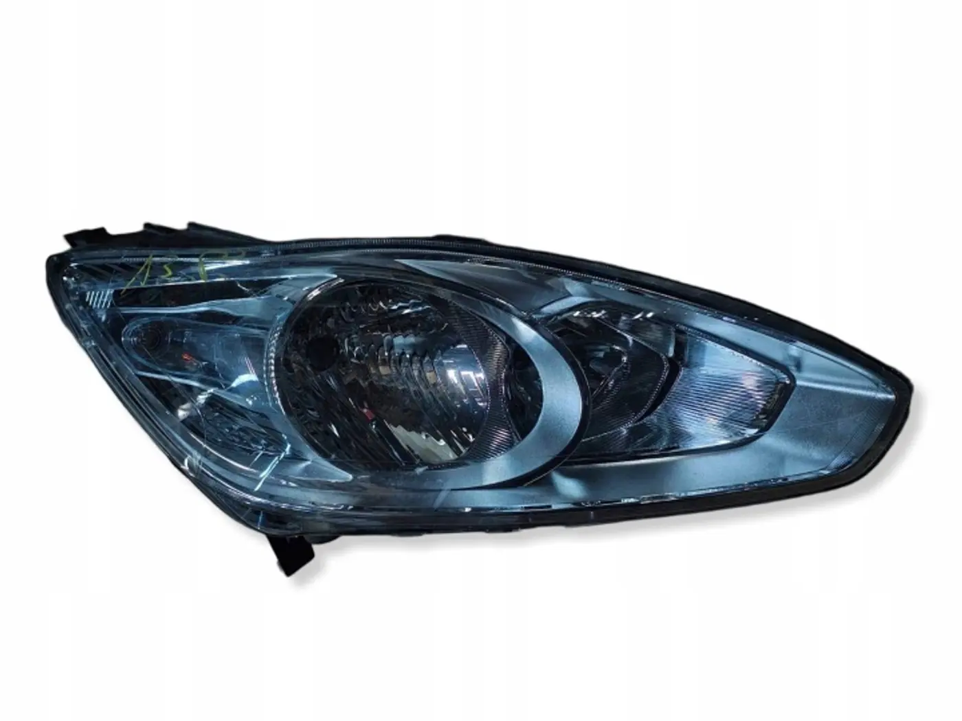Фара правая к Ford C-MAX 2010