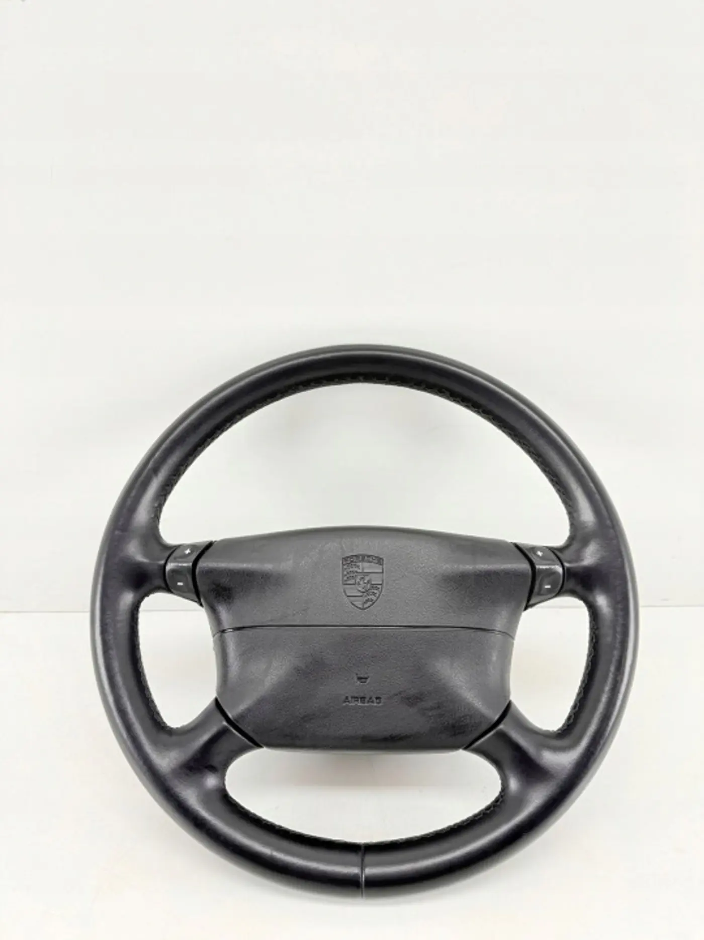 Руль к Porsche Boxster 1996