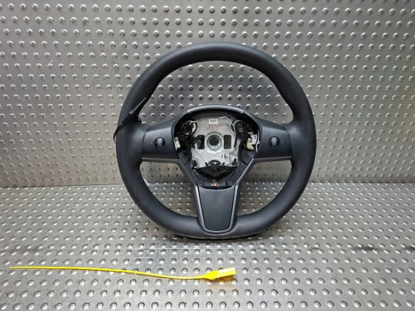 Руль к Tesla Model 3 2017