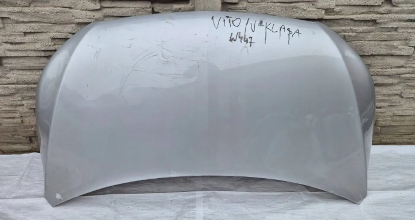 Капот к DS 5 2015