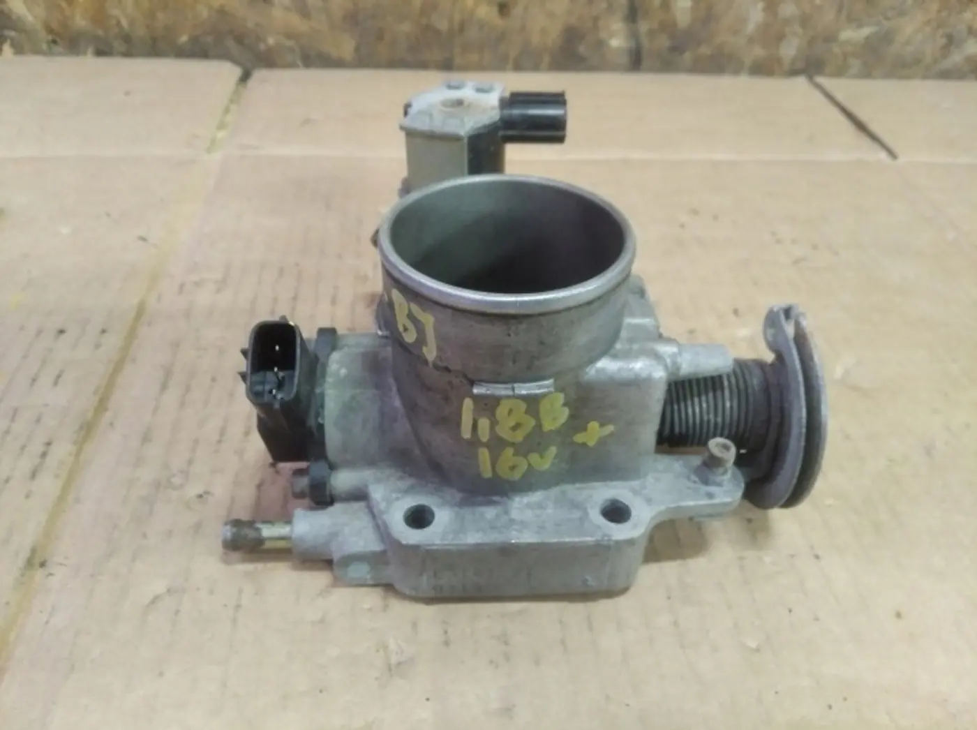 Моновпрыск к Mazda 323 1998