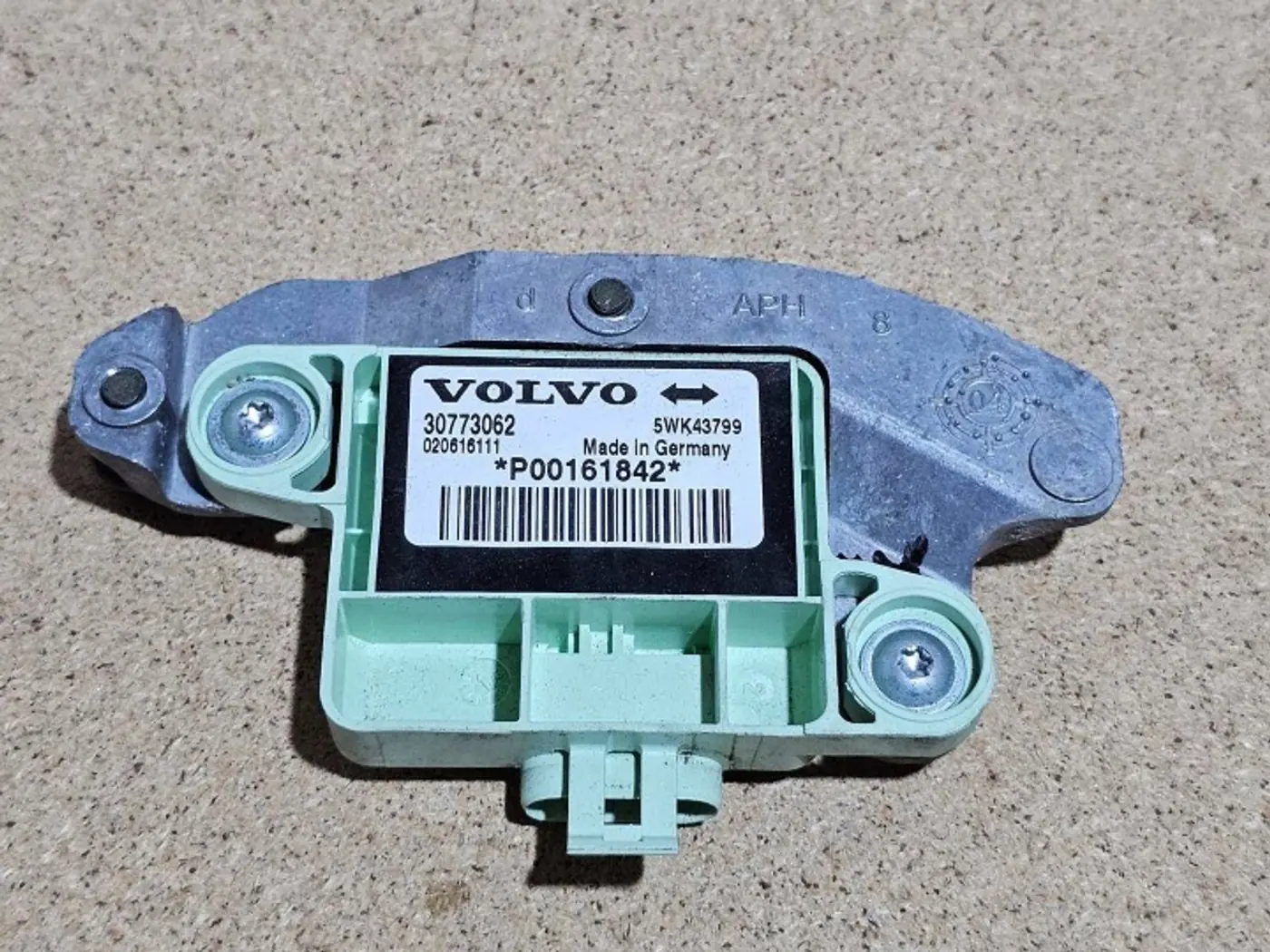 Датчик удара к Volvo C70 2005