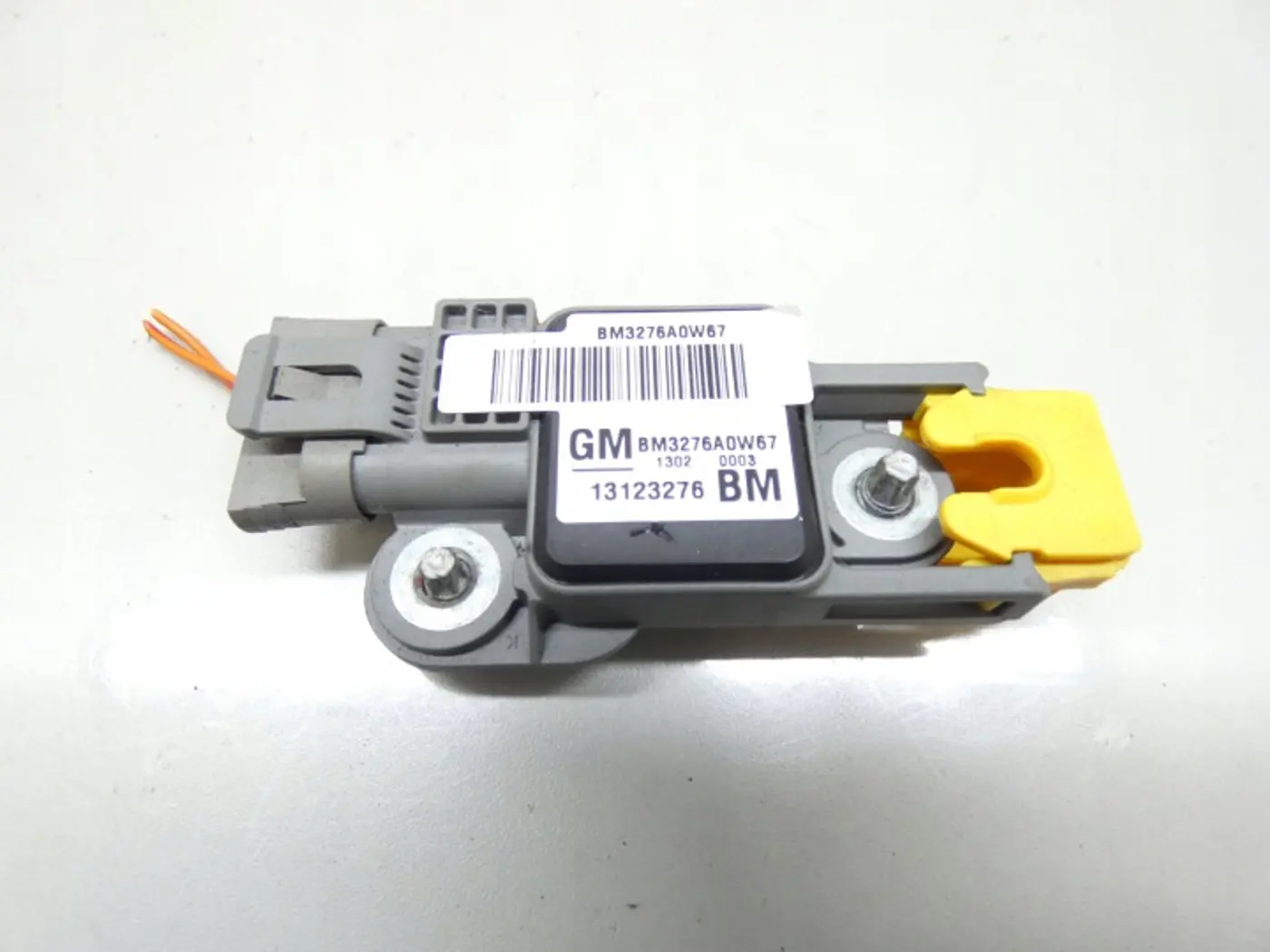 Датчик удара к Opel Signum 2003