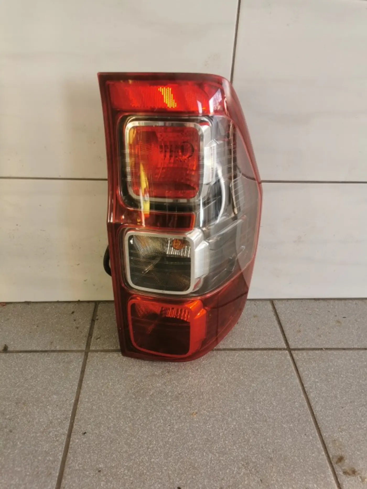 Фонарь задний левый к Ford Ranger 2015